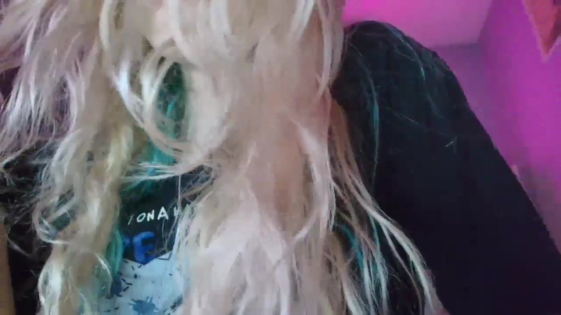 Gallery image thumbnail from DuckChan0's myfreecams stream on, 10/05/2025, 22:50 image 20 of 20