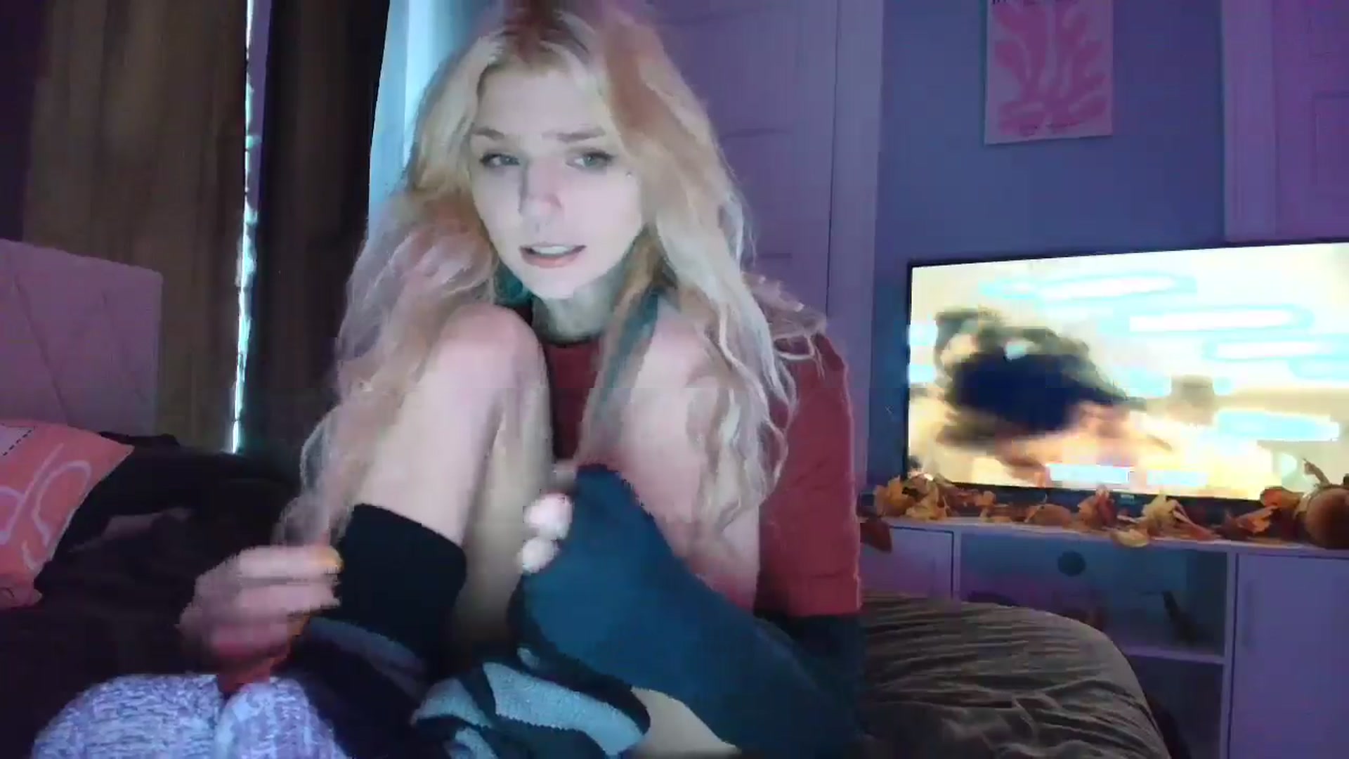 Gallery image thumbnail from DuckChan0's myfreecams stream on, 10/09/2025, 15:55 image 20 of 20