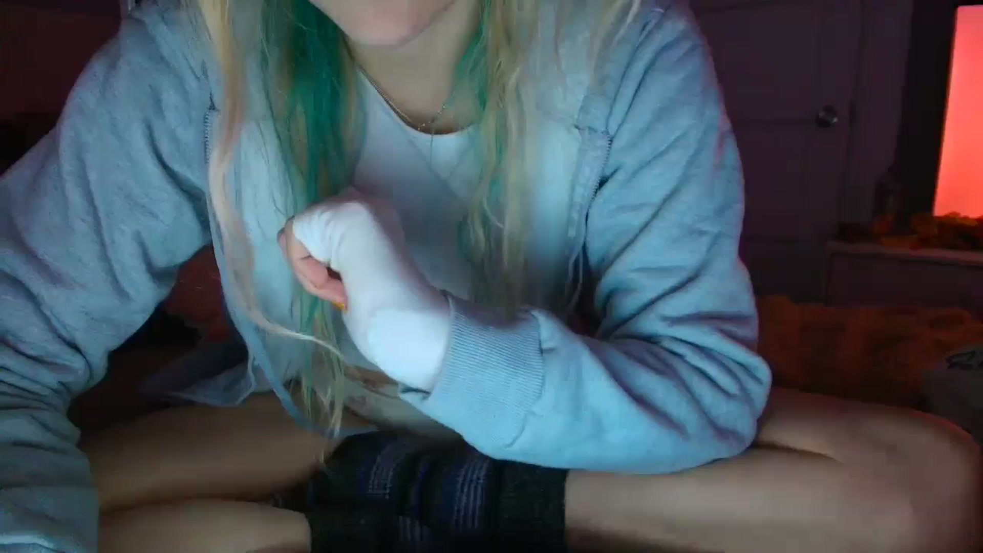 Gallery image thumbnail from DuckChan0's myfreecams stream on, 10/10/2025, 18:44 image 8 of 20