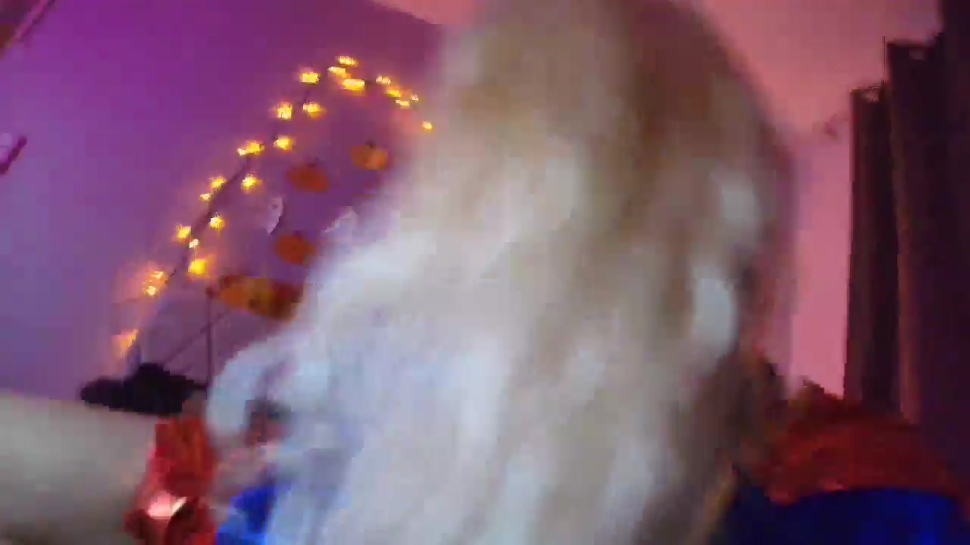 Gallery image thumbnail from DuckChan0's myfreecams stream on, 10/11/2025, 02:44 image 17 of 20