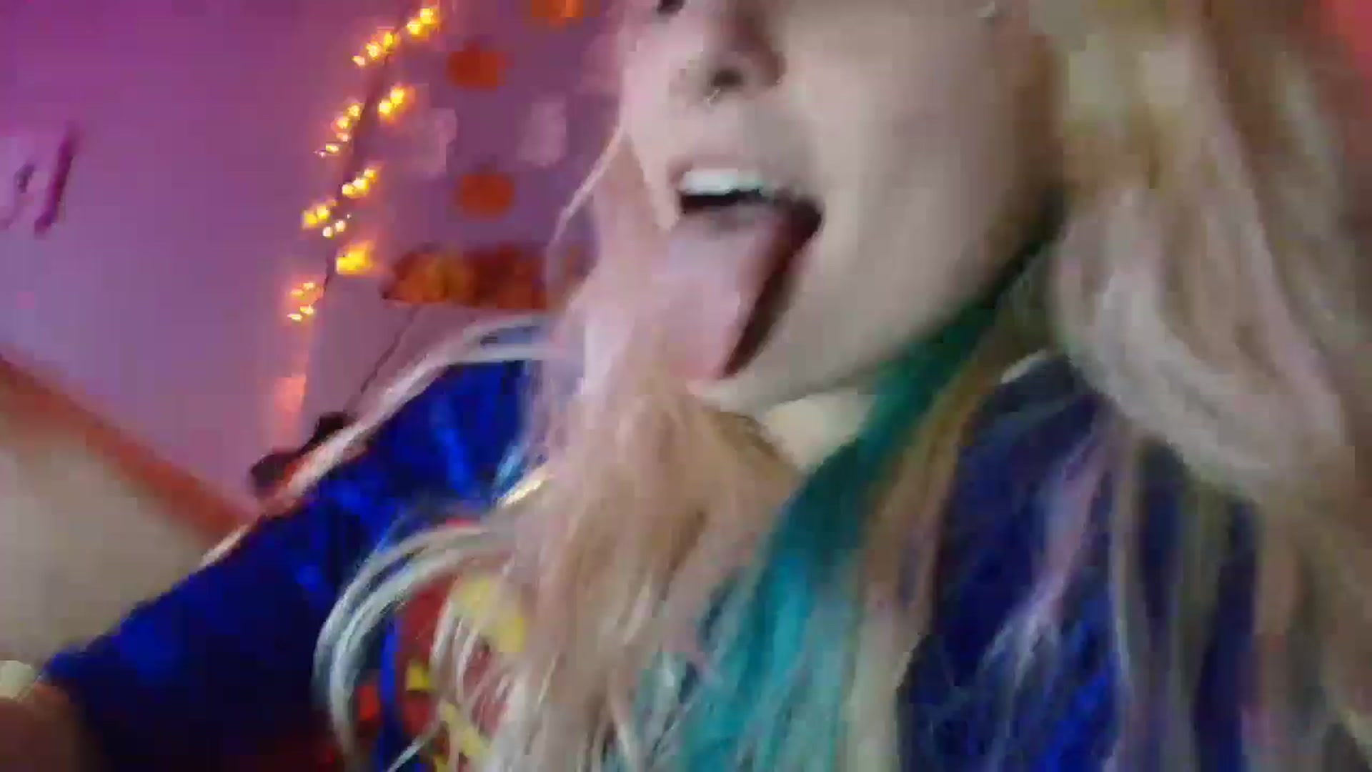 Gallery image thumbnail from DuckChan0's myfreecams stream on, 10/11/2025, 02:44 image 1 of 20