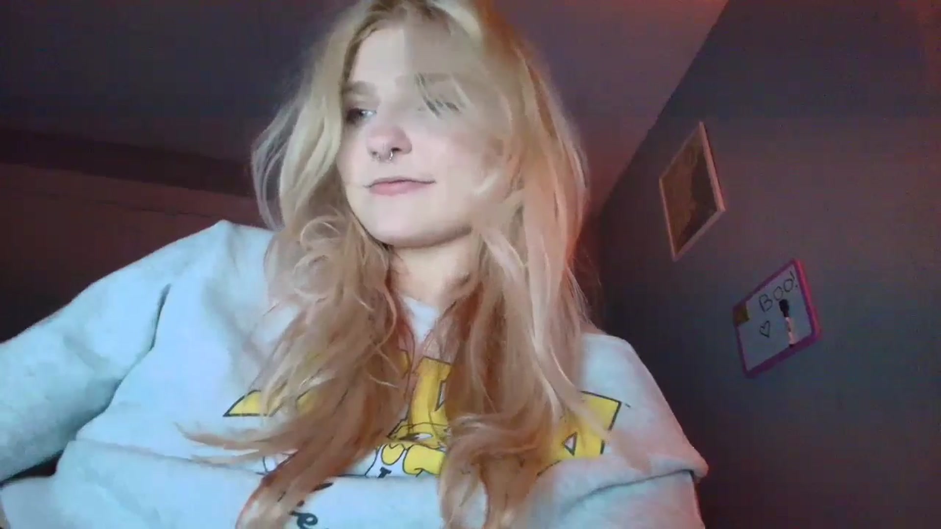 Gallery image thumbnail from DuckChan0's myfreecams stream on, 10/13/2025, 24:14 image 20 of 20