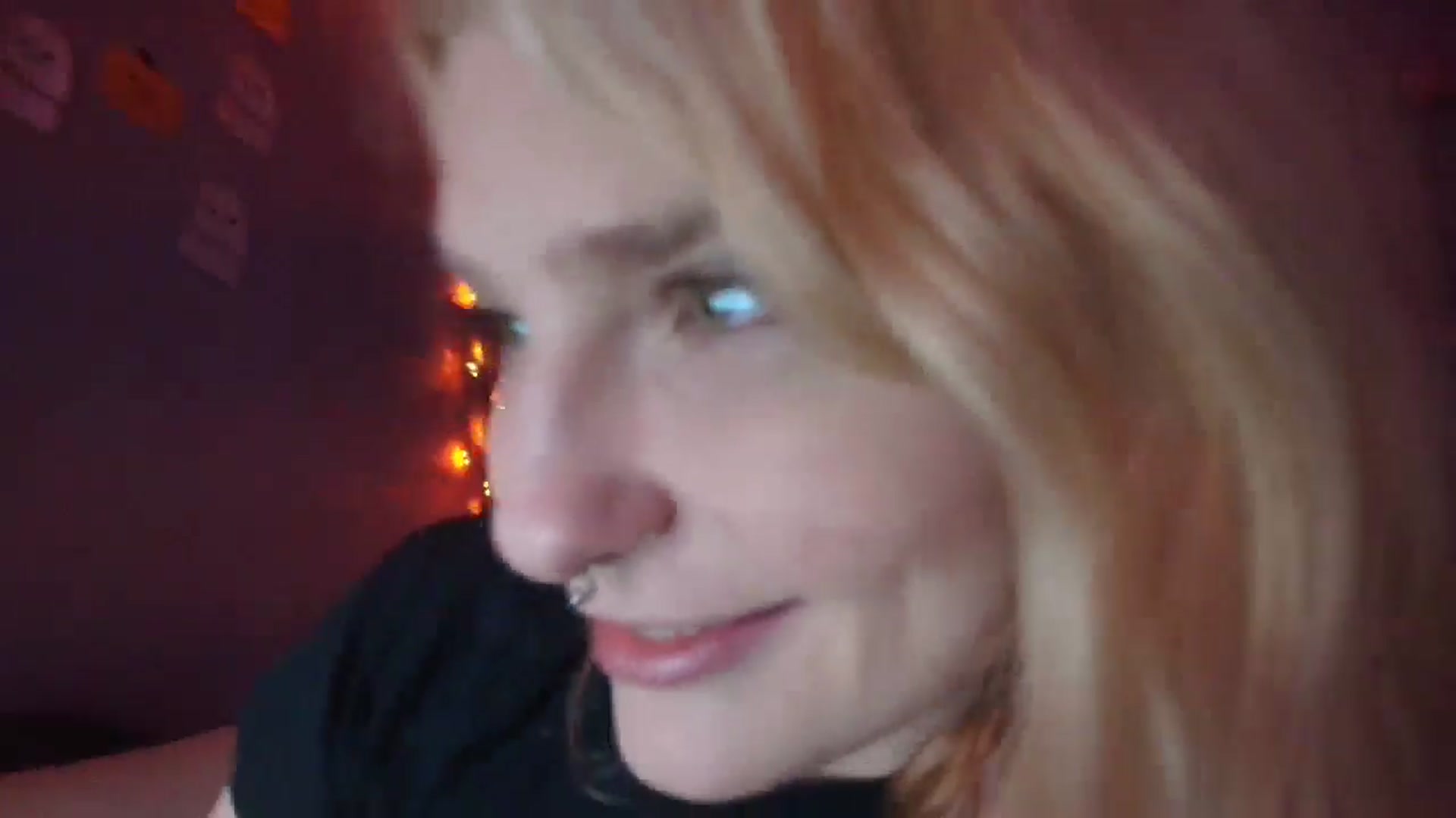 Gallery image thumbnail from DuckChan0's myfreecams stream on, 10/24/2025, 01:39 image 7 of 20