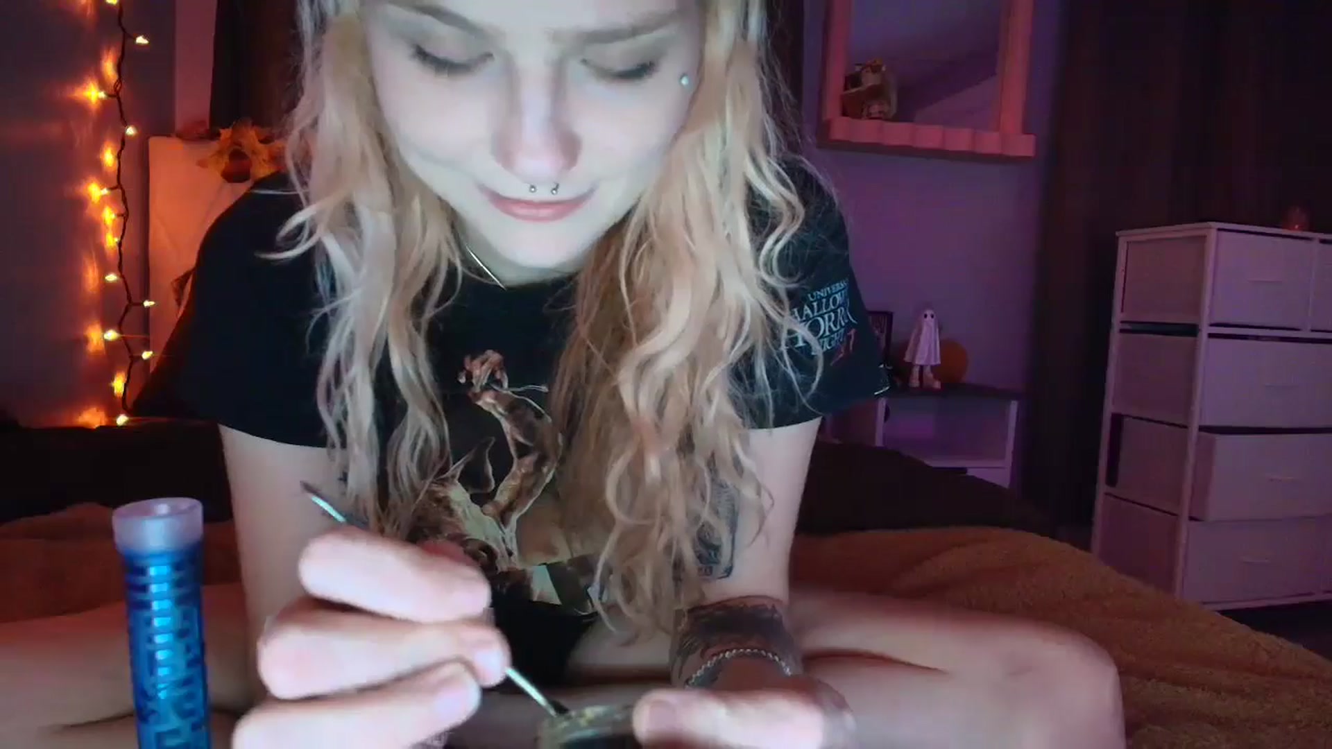Gallery image thumbnail from DuckChan0's myfreecams stream on, 10/24/2025, 01:39 image 12 of 20