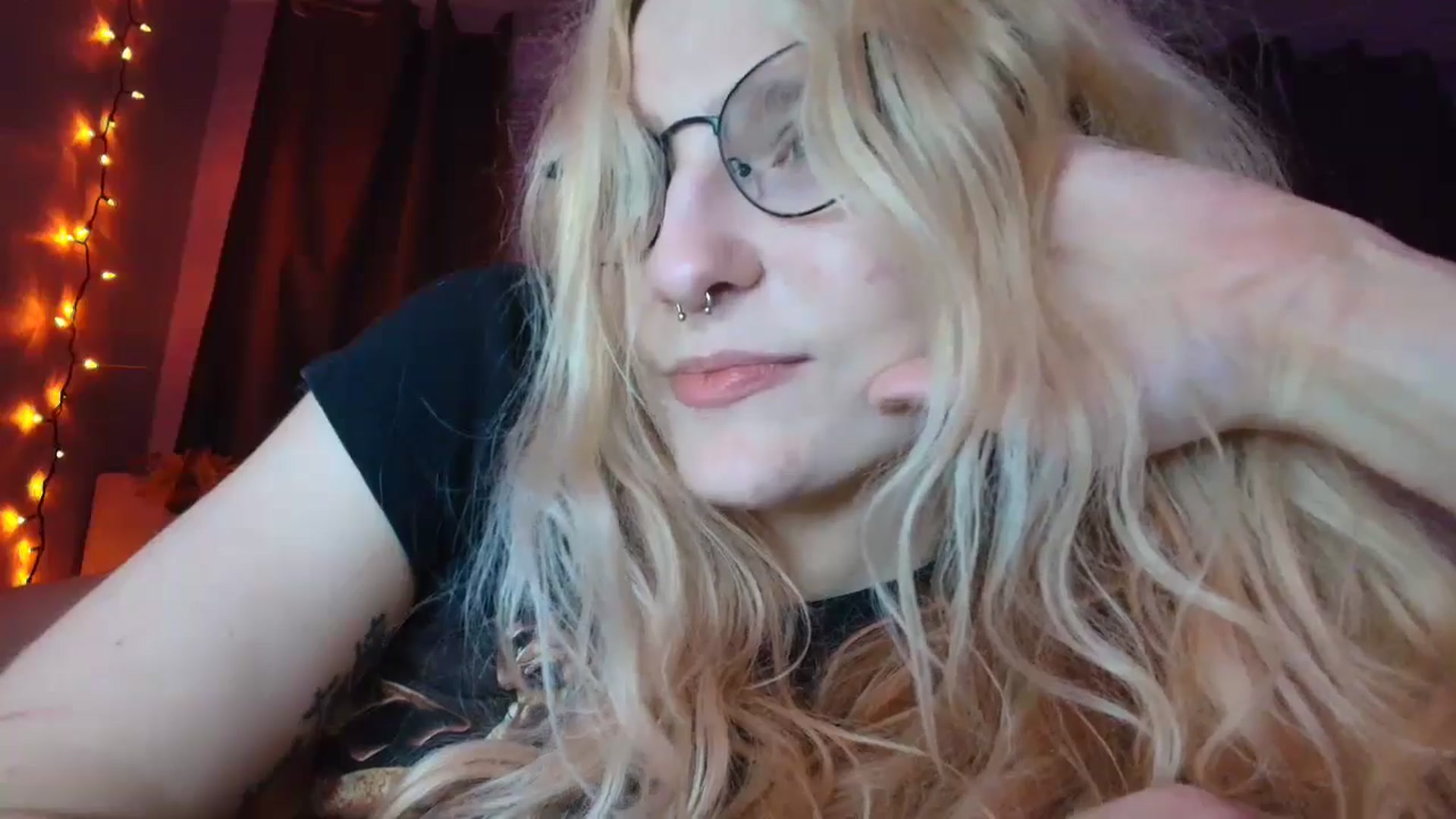 Gallery image thumbnail from DuckChan0's myfreecams stream on, 10/24/2025, 01:39 image 20 of 20