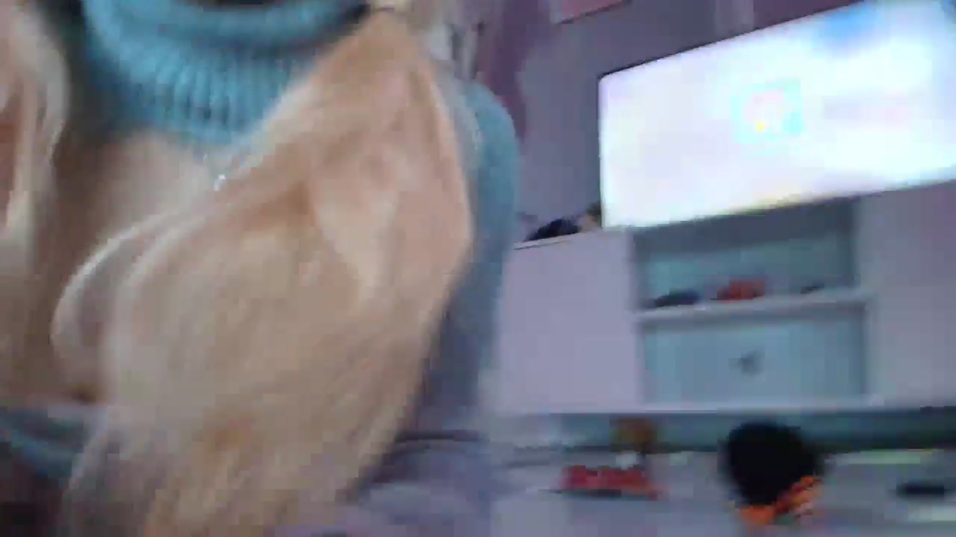 Gallery image thumbnail from DuckChan0's myfreecams stream on, 10/26/2025, 18:22 image 17 of 20