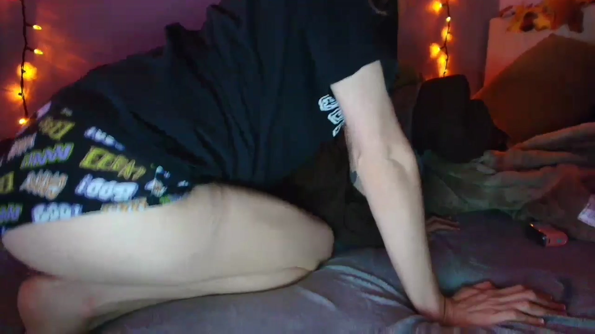 Gallery image thumbnail from DuckChan0's myfreecams stream on, 10/31/2025, 01:22 image 10 of 20