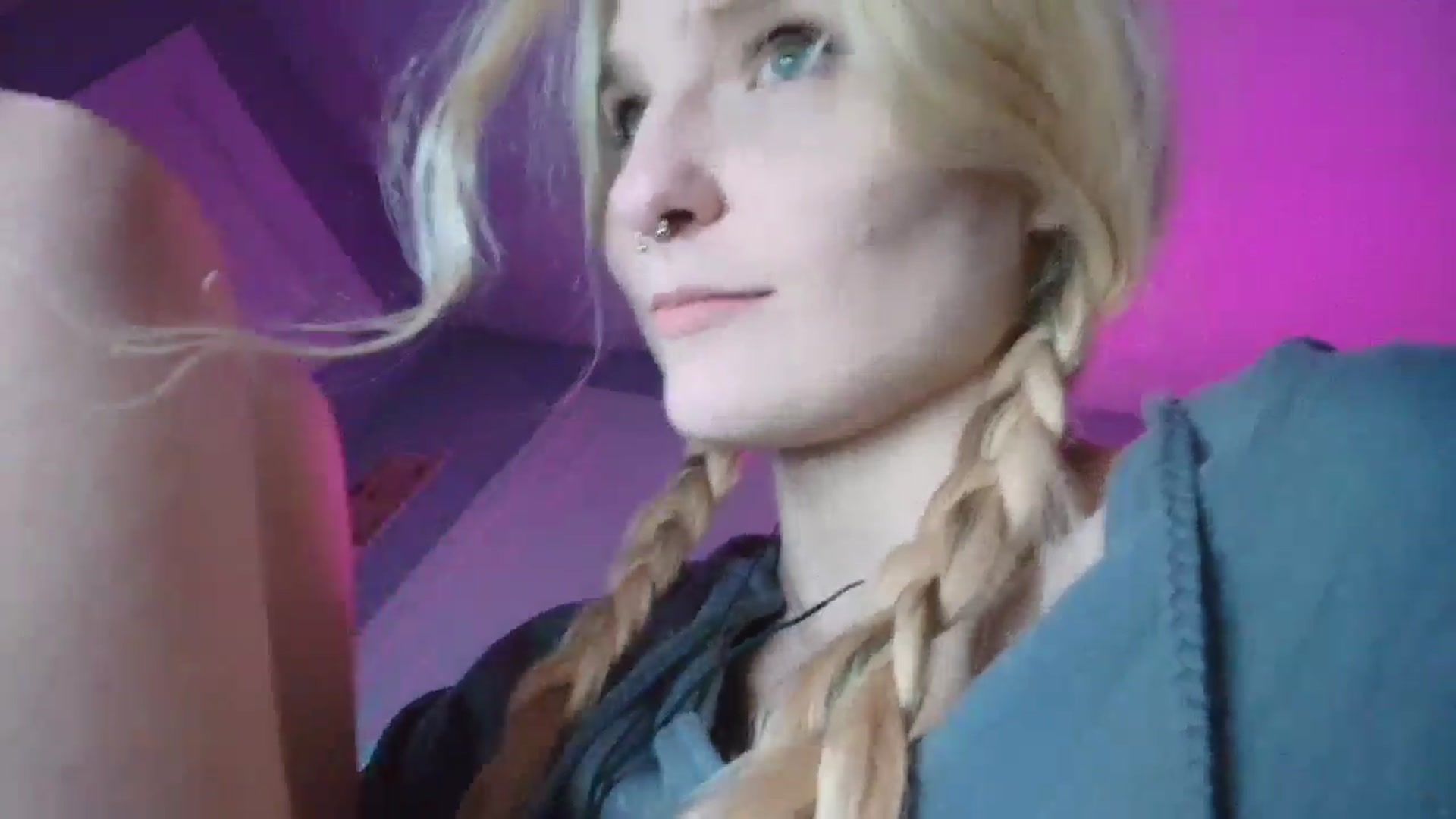 Gallery image thumbnail from DuckChan0's myfreecams stream on, 11/01/2025, 20:15 image 4 of 20