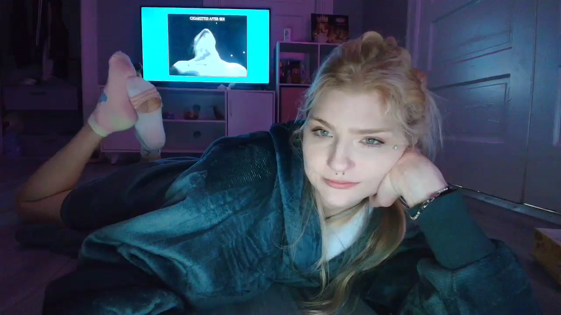Gallery image thumbnail from DuckChan0's myfreecams stream on, 11/05/2025, 16:43 image 10 of 20