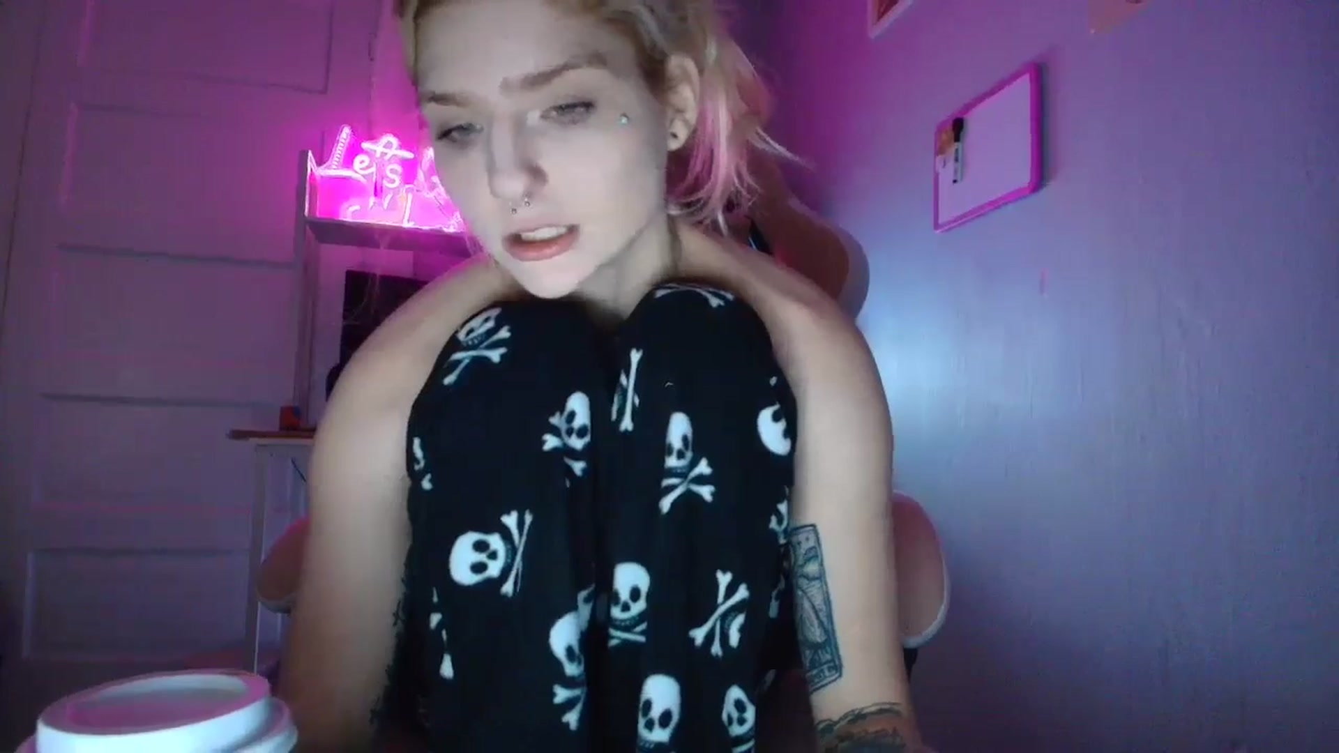 Gallery image thumbnail from DuckChan0's myfreecams stream on, 11/07/2025, 15:16 image 7 of 20
