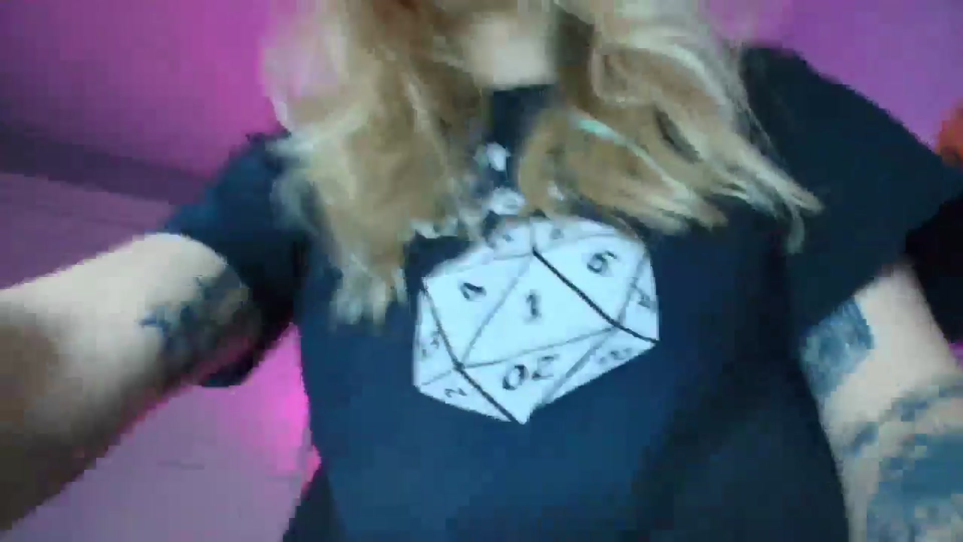 Gallery image thumbnail from DuckChan0's myfreecams stream on, 11/11/2025, 16:49 image 10 of 20