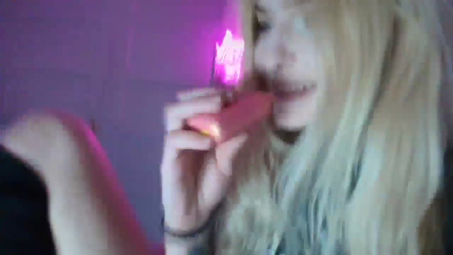 Gallery image thumbnail from DuckChan0's myfreecams stream on, 11/11/2025, 16:49 image 8 of 20