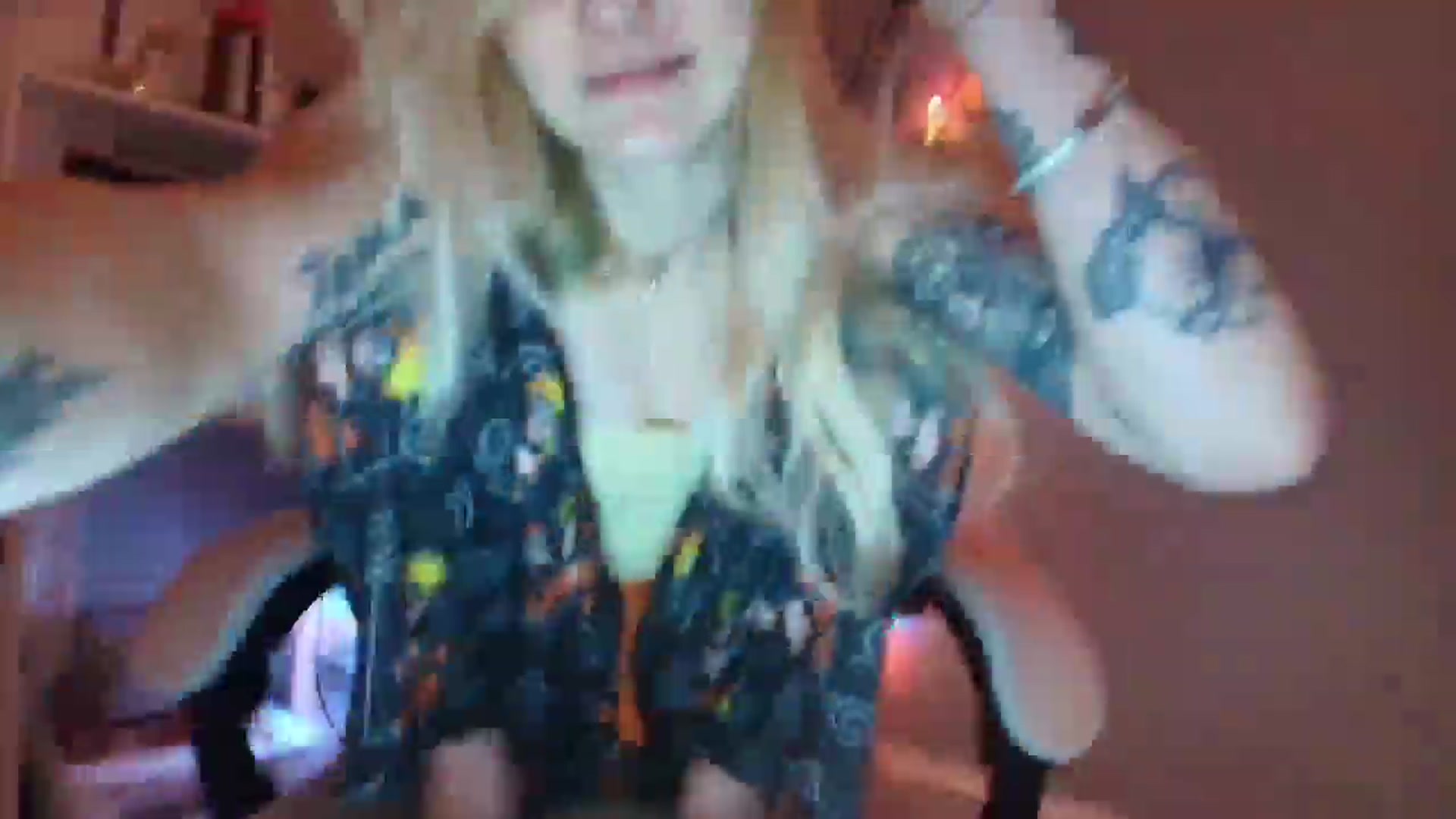 Gallery image thumbnail from DuckChan0's myfreecams stream on, 11/12/2025, 15:32 image 5 of 20
