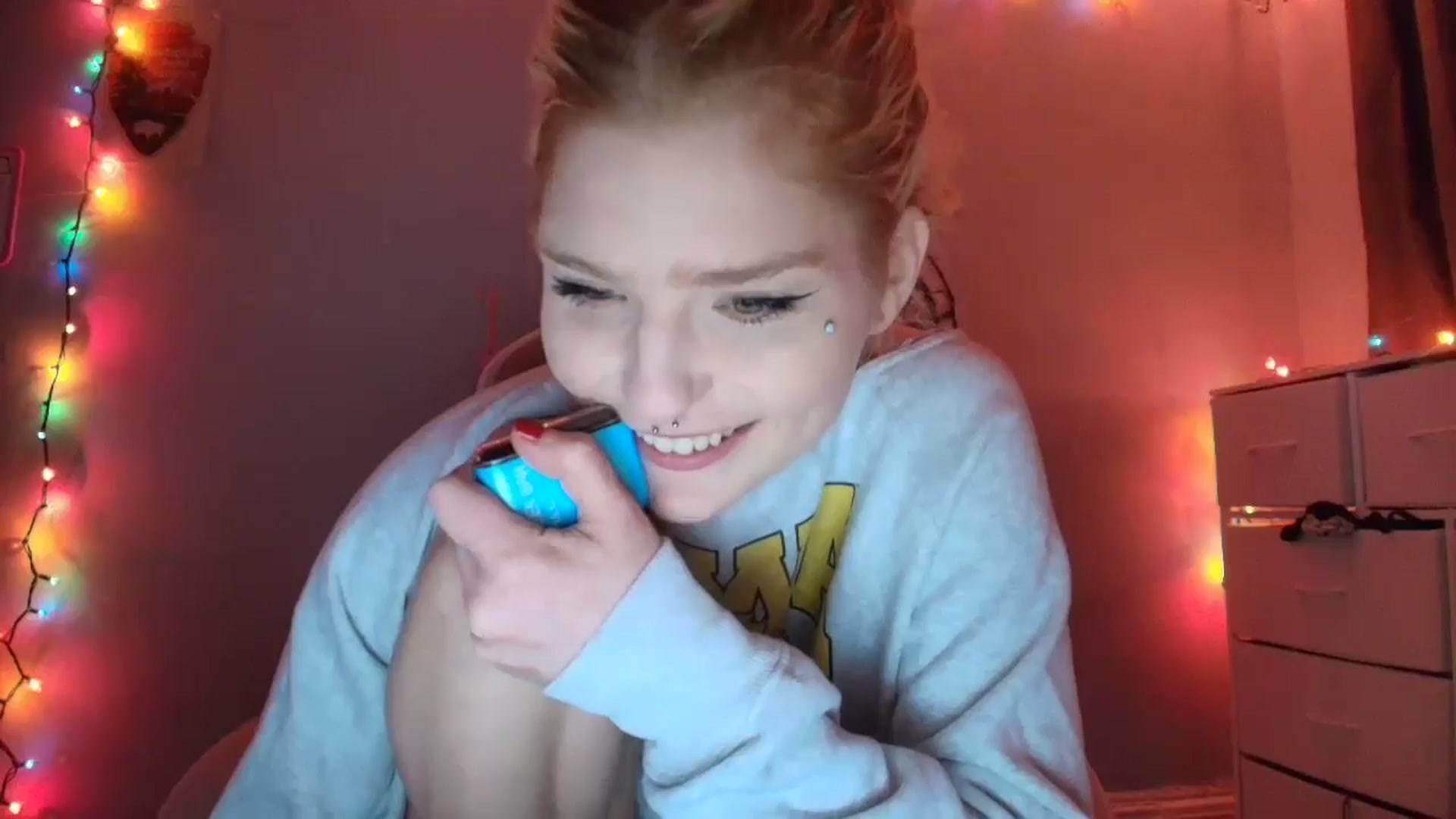 Gallery image thumbnail from DuckChan0's myfreecams stream on, 11/23/2025, 18:38 image 8 of 20
