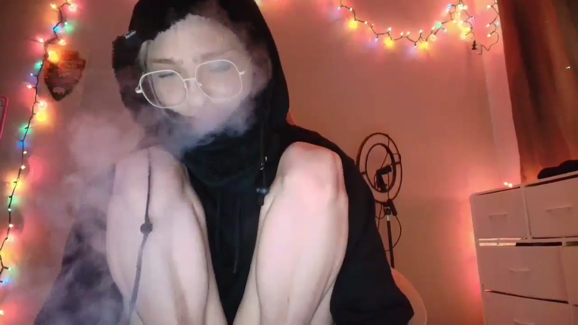Gallery image thumbnail from DuckChan0's myfreecams stream on, 11/24/2025, 16:33 image 2 of 20