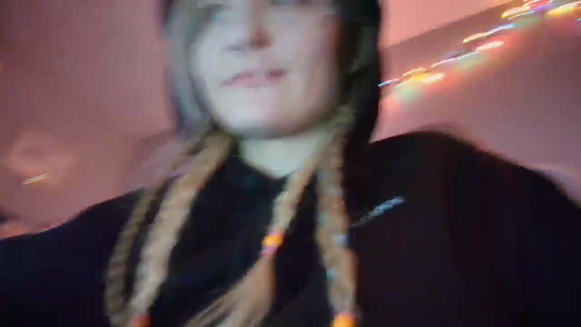 Gallery image thumbnail from DuckChan0's myfreecams stream on, 11/25/2025, 16:35 image 13 of 20