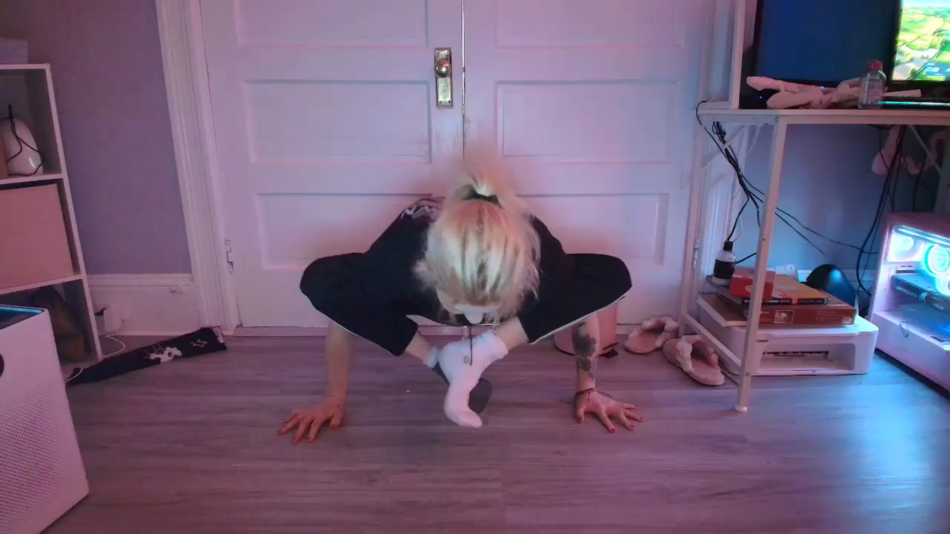 Gallery image thumbnail from DuckChan0's myfreecams stream on, 11/26/2025, 20:15 image 7 of 20
