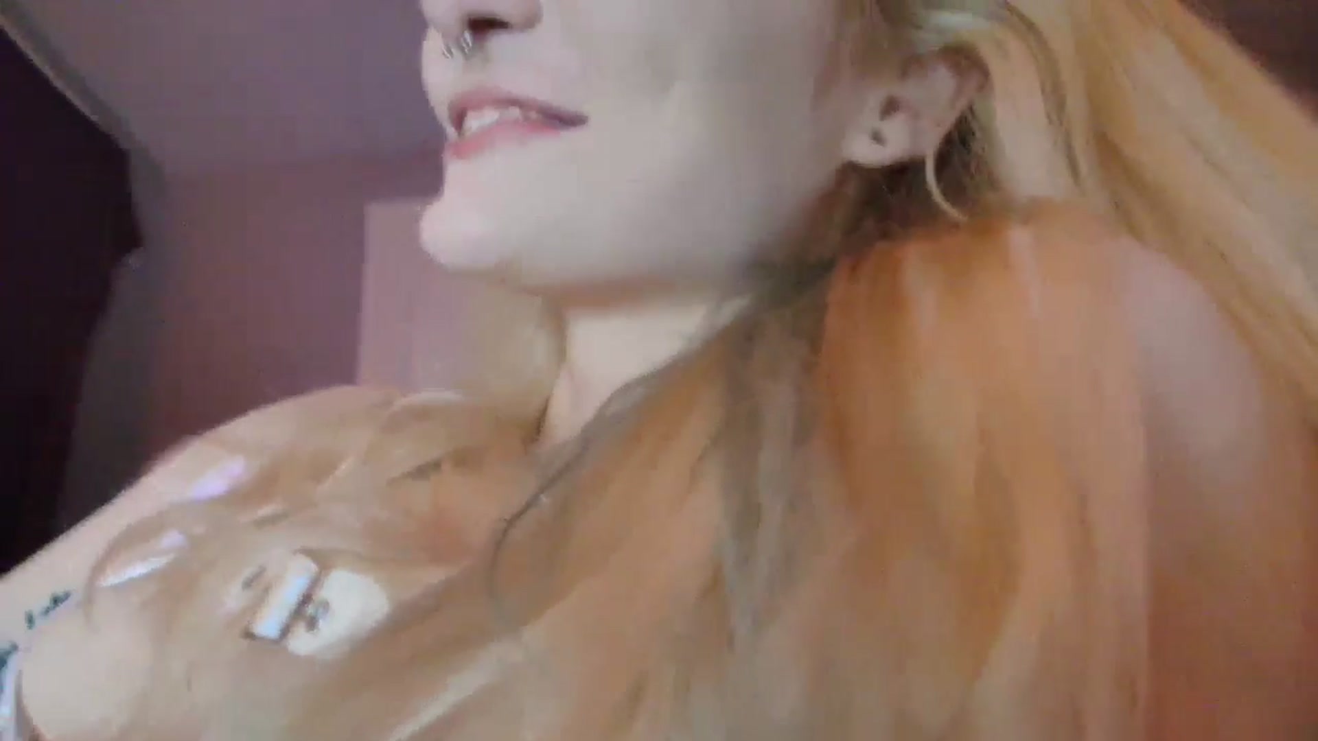 Gallery image thumbnail from DuckChan0's myfreecams stream on, 11/29/2025, 02:28 image 17 of 20