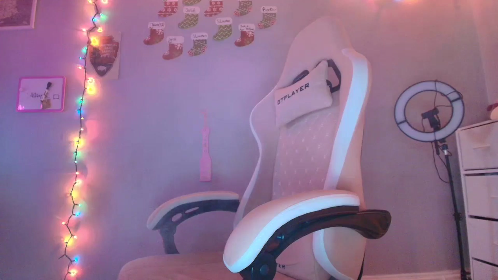 Gallery image thumbnail from DuckChan0's myfreecams stream on, 11/30/2025, 02:33 image 3 of 20