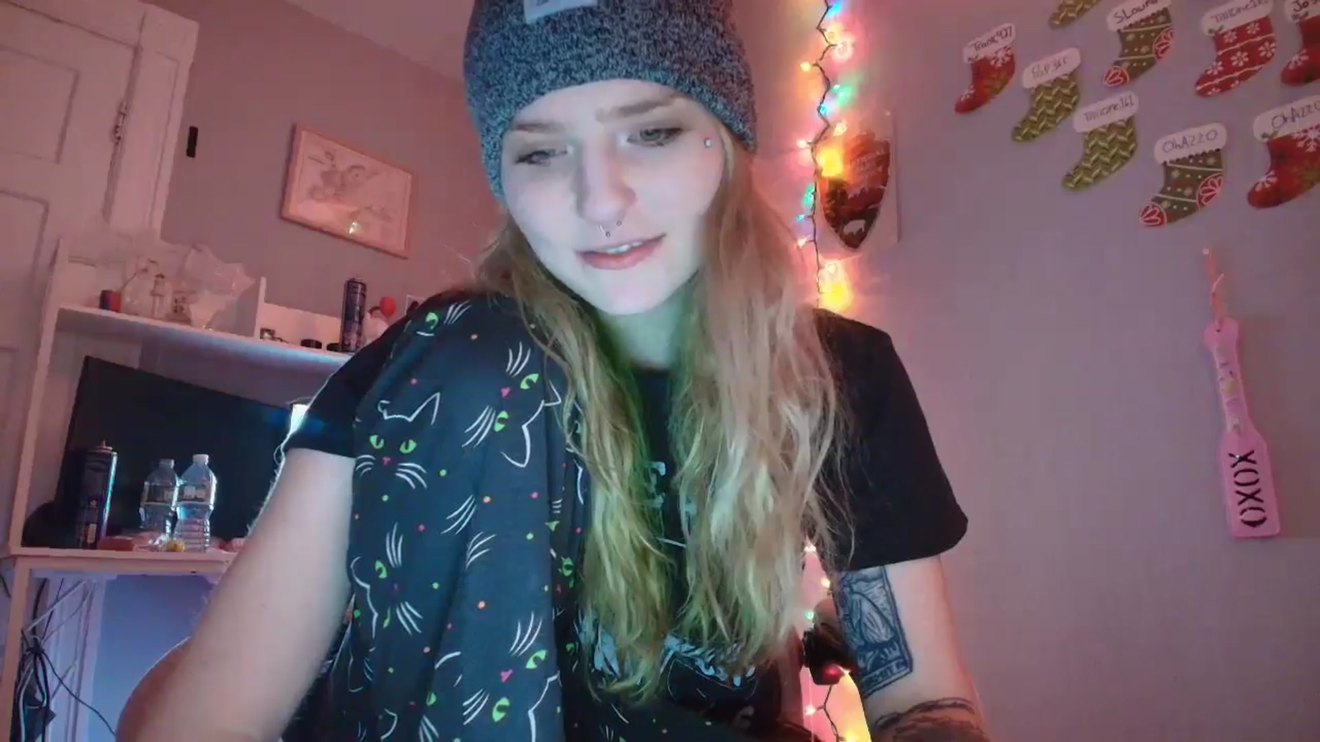 Gallery image thumbnail from DuckChan0's myfreecams stream on, 12/26/2025, 20:16 image 9 of 20