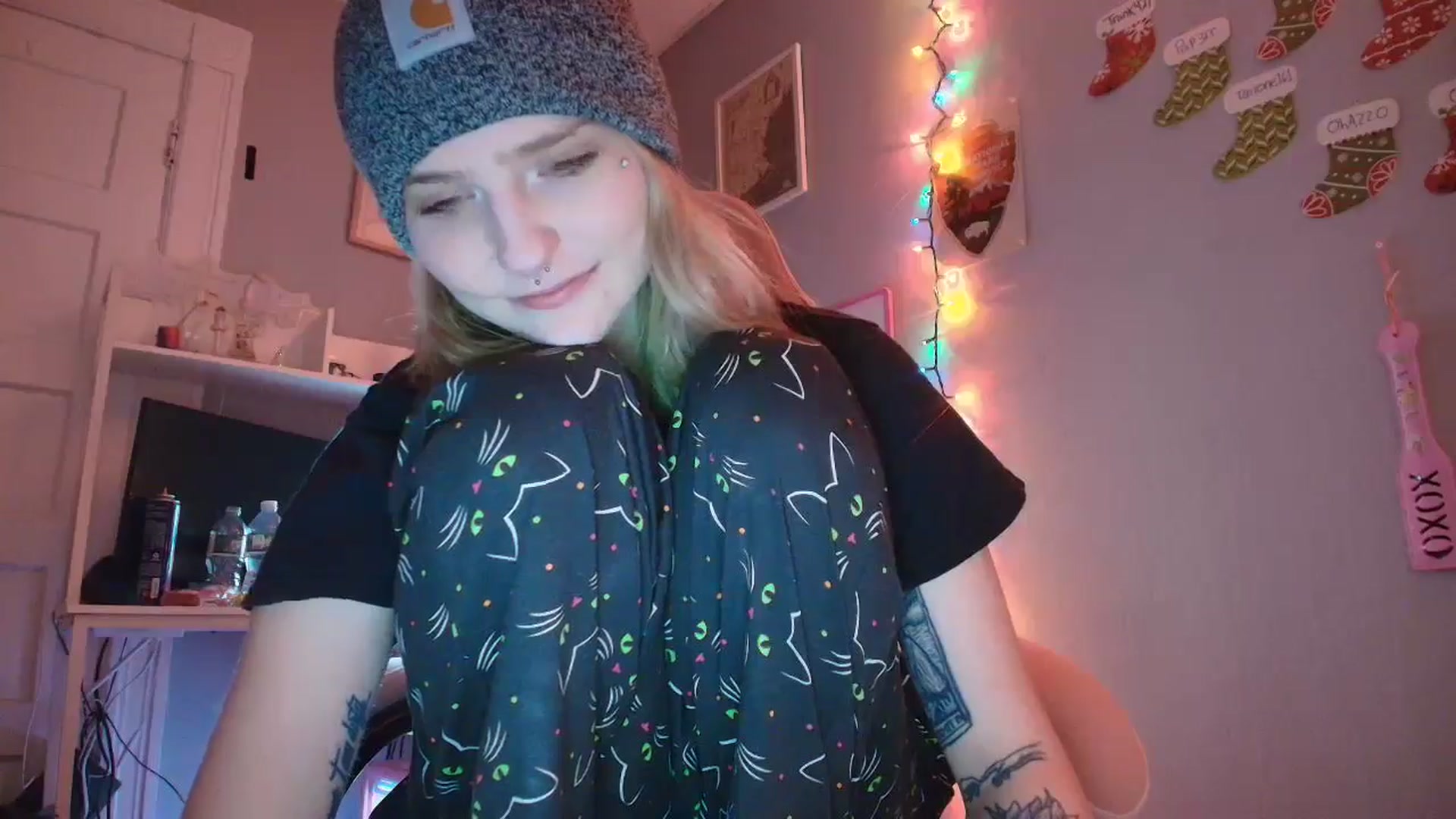 Gallery image thumbnail from DuckChan0's myfreecams stream on, 12/26/2025, 20:16 image 4 of 20