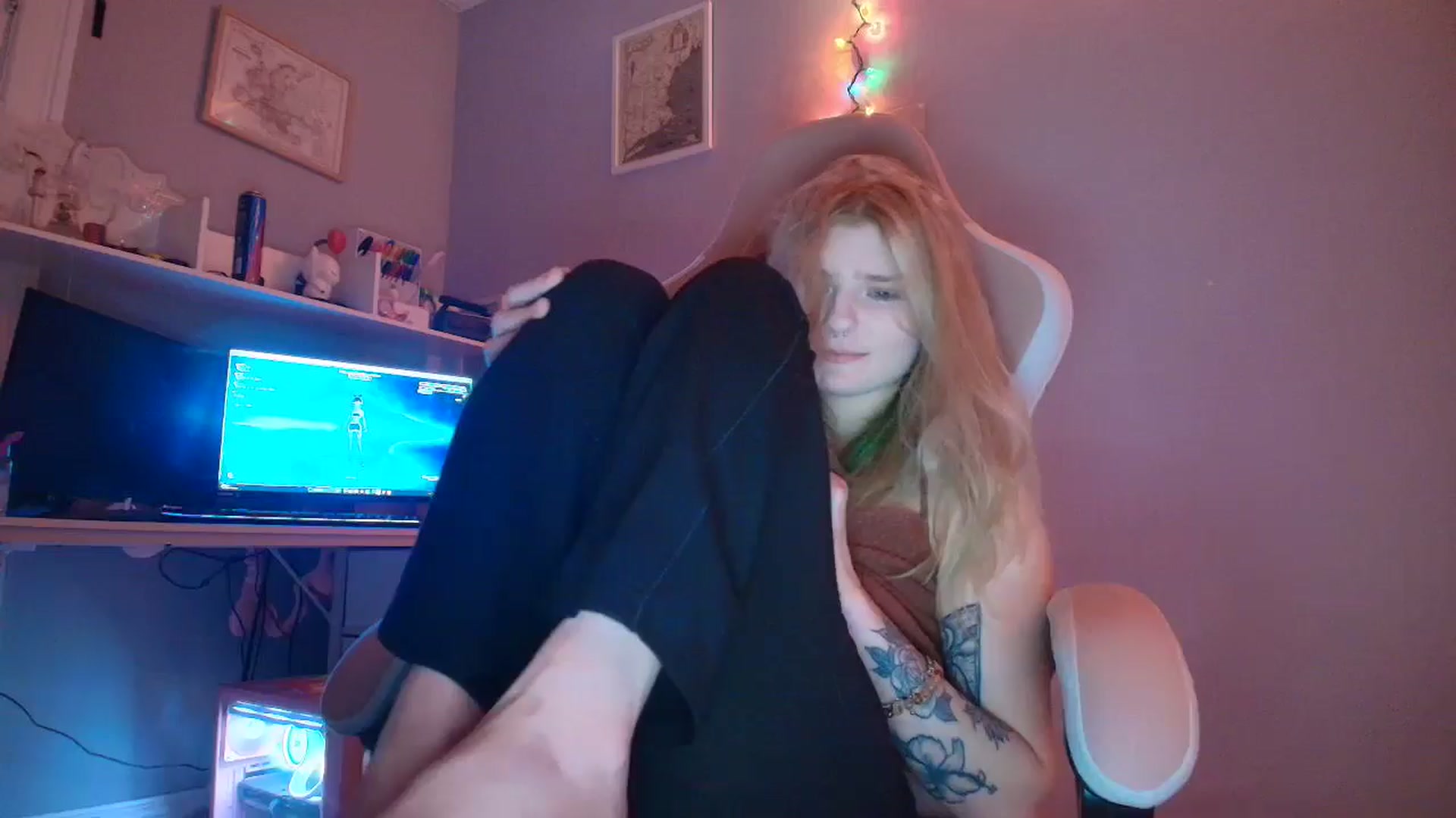 Gallery image thumbnail from DuckChan0's myfreecams stream on, 12/29/2025, 18:18 image 1 of 20