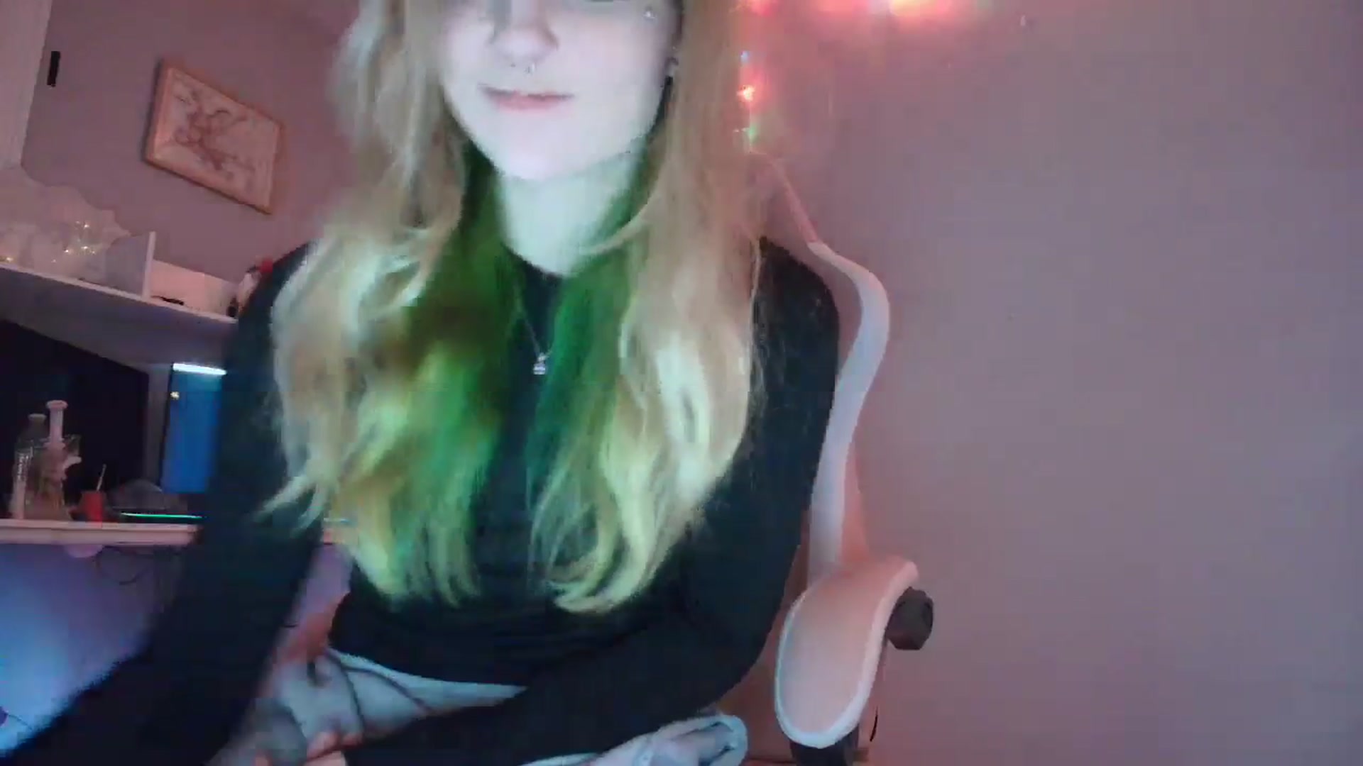 Gallery image thumbnail from DuckChan0's myfreecams stream on, 12/30/2025, 18:54 image 5 of 20