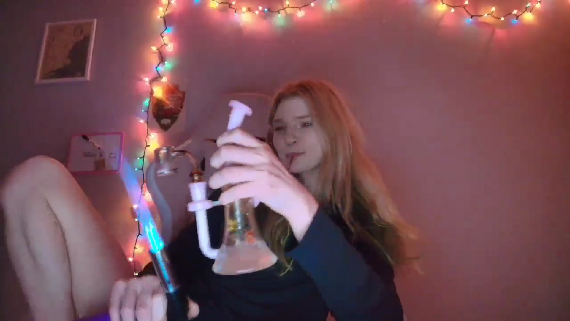 Gallery image thumbnail from DuckChan0's myfreecams stream on, 12/31/2025, 21:11 image 10 of 20