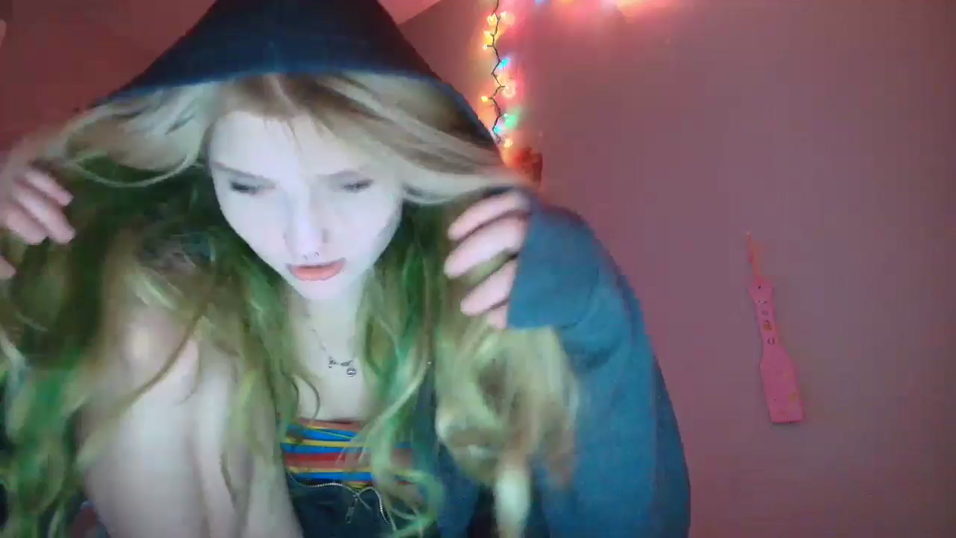 Gallery image thumbnail from DuckChan0's myfreecams stream on, 01/02/2026, 18:46 image 20 of 20