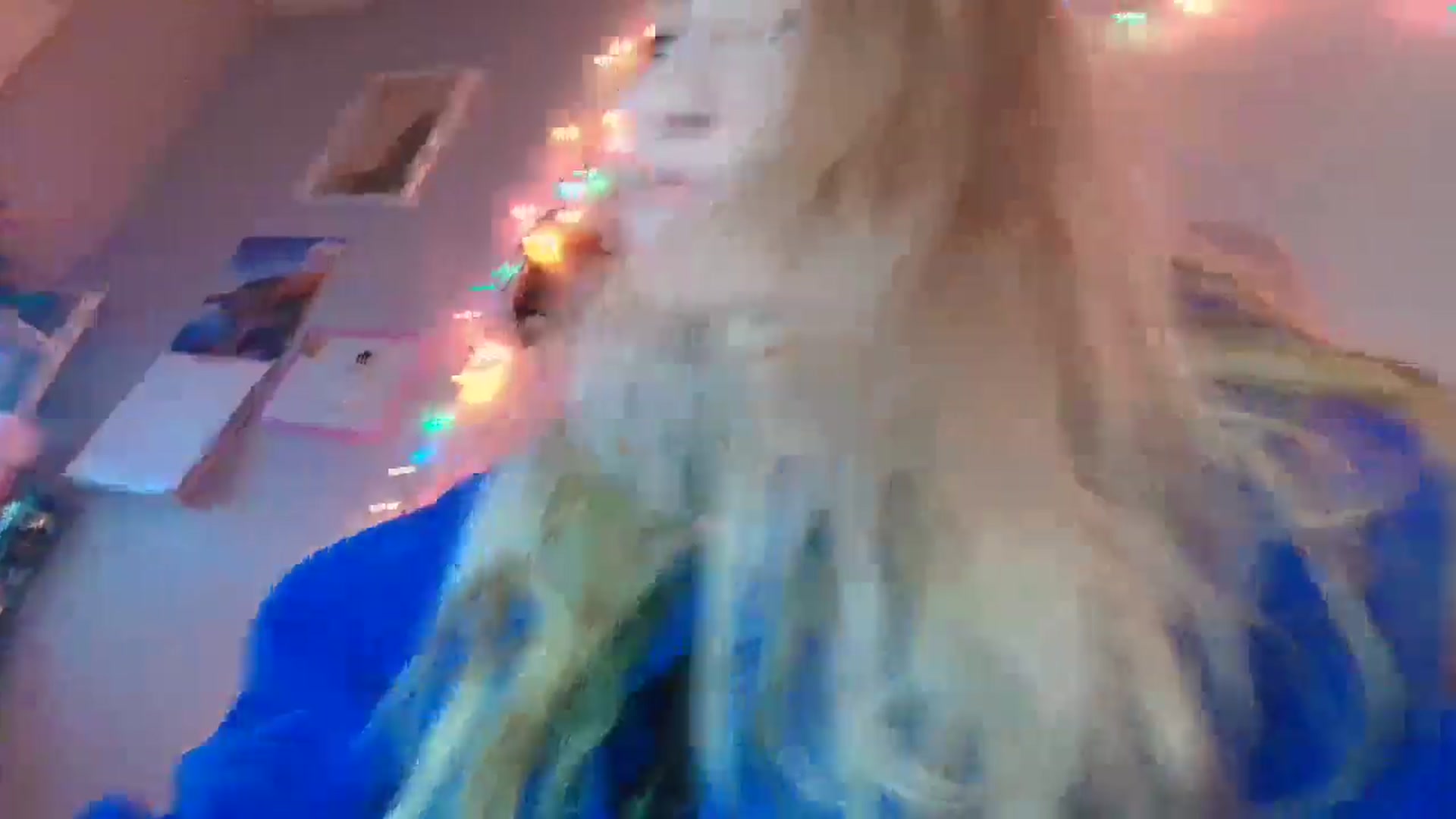 Gallery image thumbnail from DuckChan0's myfreecams stream on, 01/05/2026, 17:32 image 13 of 20