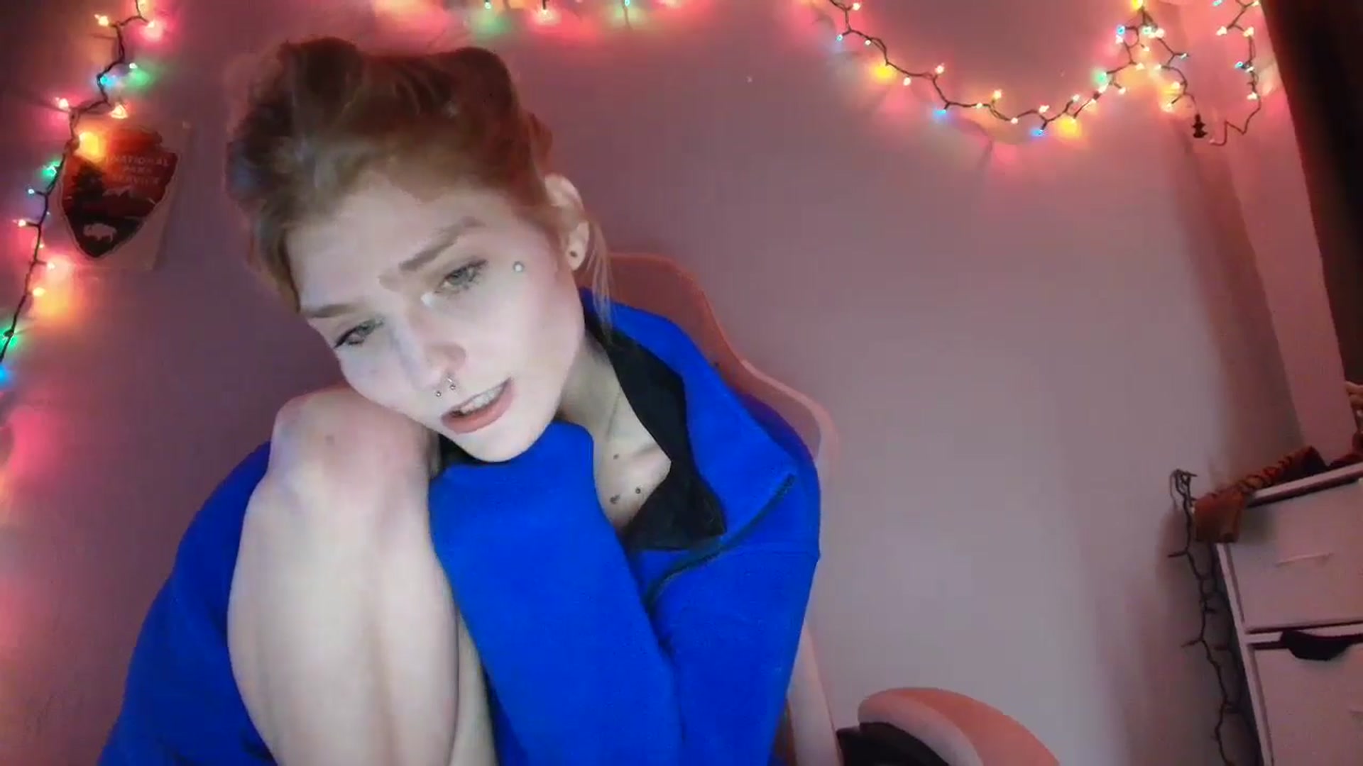 Gallery image thumbnail from DuckChan0's myfreecams stream on, 01/05/2026, 17:32 image 10 of 20