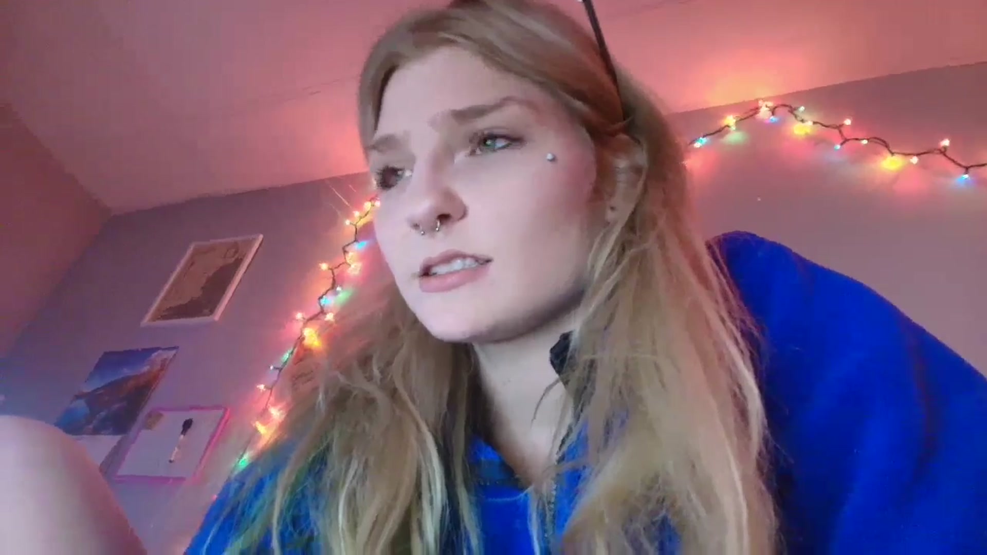 Gallery image thumbnail from DuckChan0's myfreecams stream on, 01/05/2026, 17:32 image 20 of 20