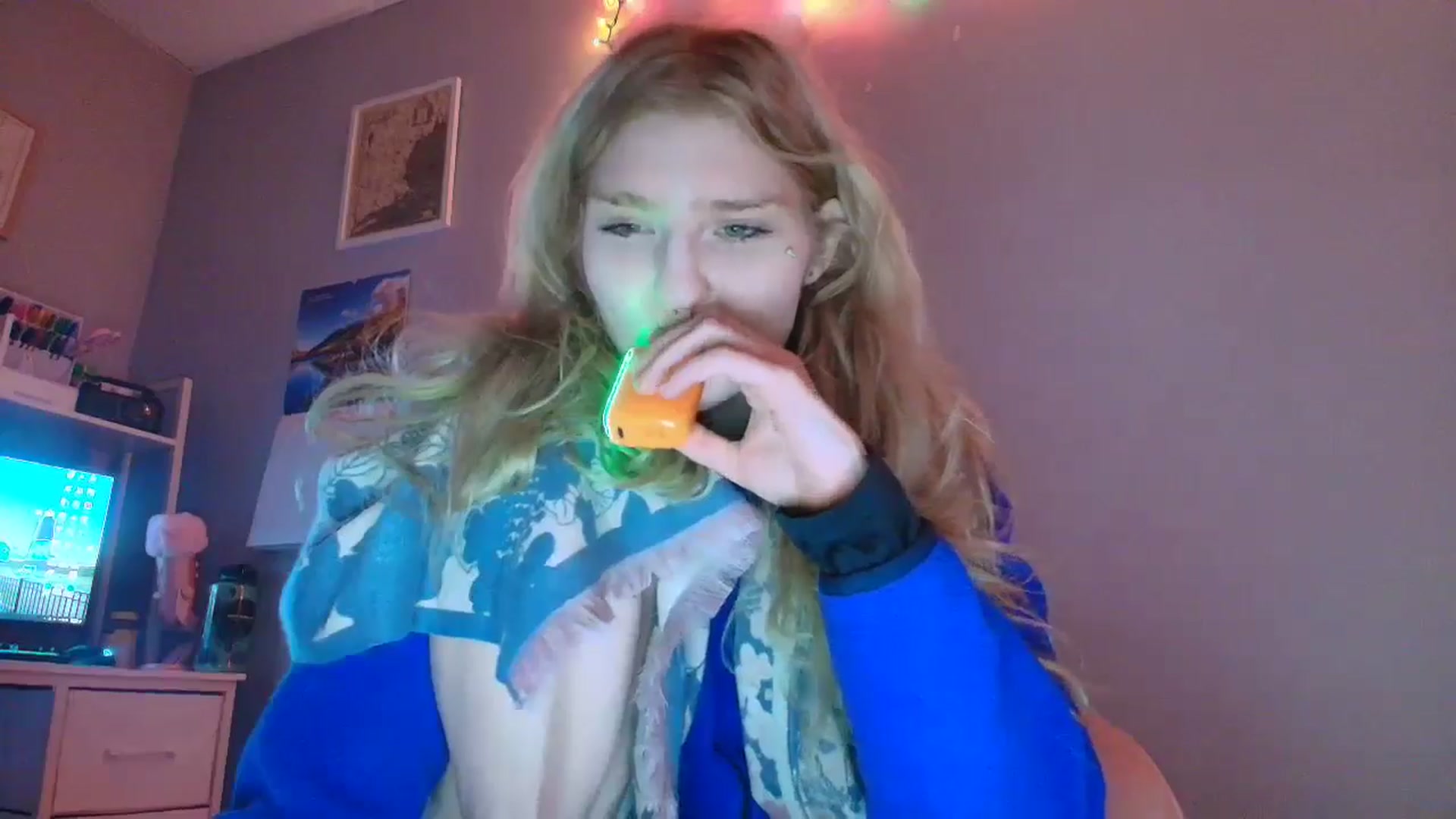 Gallery image thumbnail from DuckChan0's myfreecams stream on, 01/05/2026, 17:32 image 3 of 20