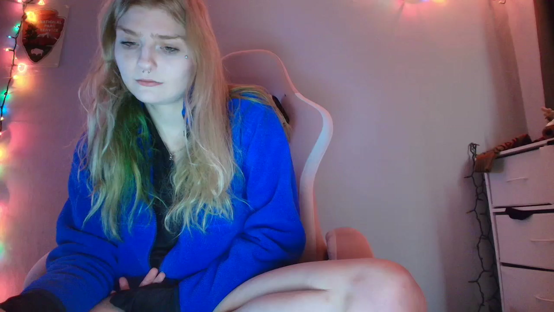 Gallery image thumbnail from DuckChan0's myfreecams stream on, 01/05/2026, 17:32 image 14 of 20