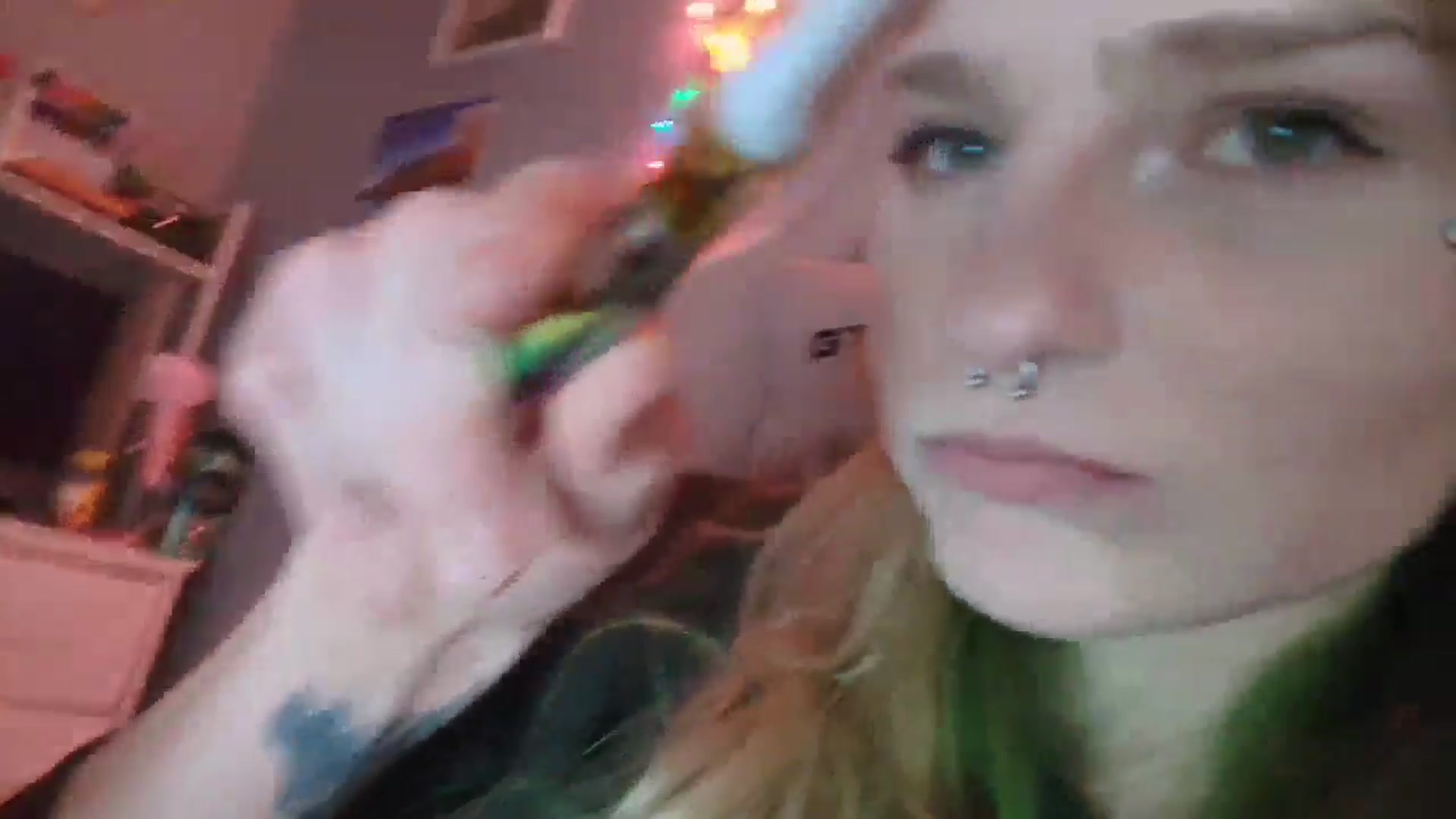 Gallery image thumbnail from DuckChan0's myfreecams stream on, 01/08/2026, 19:07 image 9 of 20