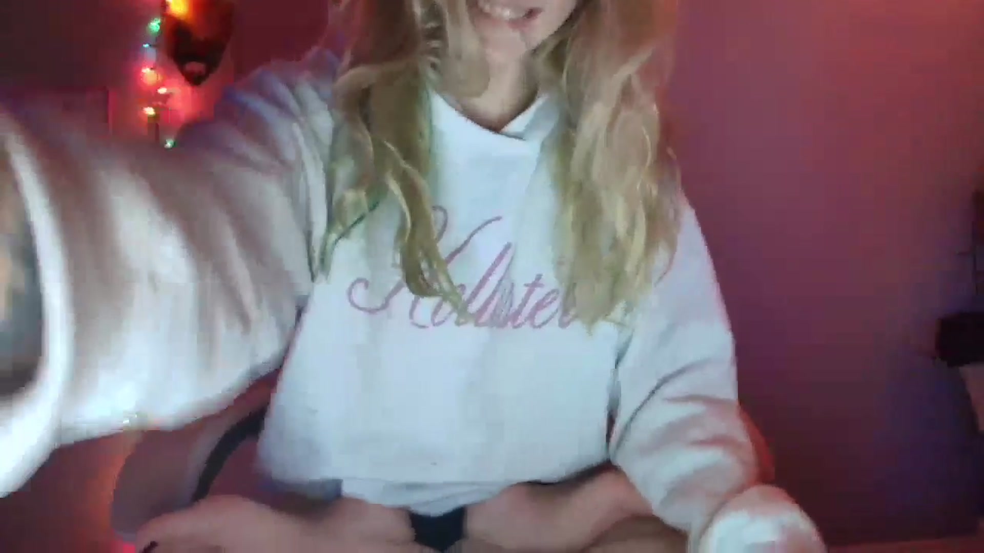 Gallery image thumbnail from DuckChan0's myfreecams stream on, 01/10/2026, 24:48 image 13 of 20