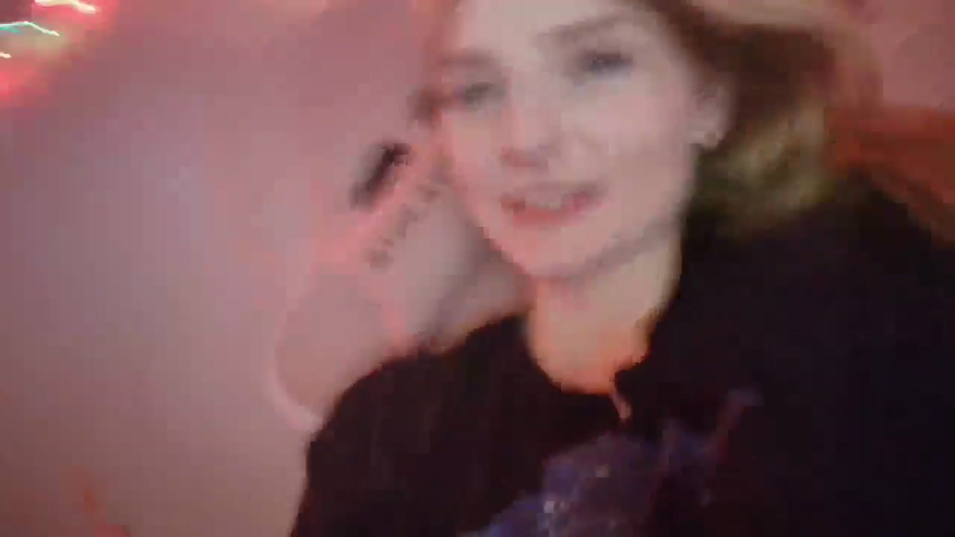 Gallery image thumbnail from DuckChan0's myfreecams stream on, 01/11/2026, 24:42 image 10 of 20
