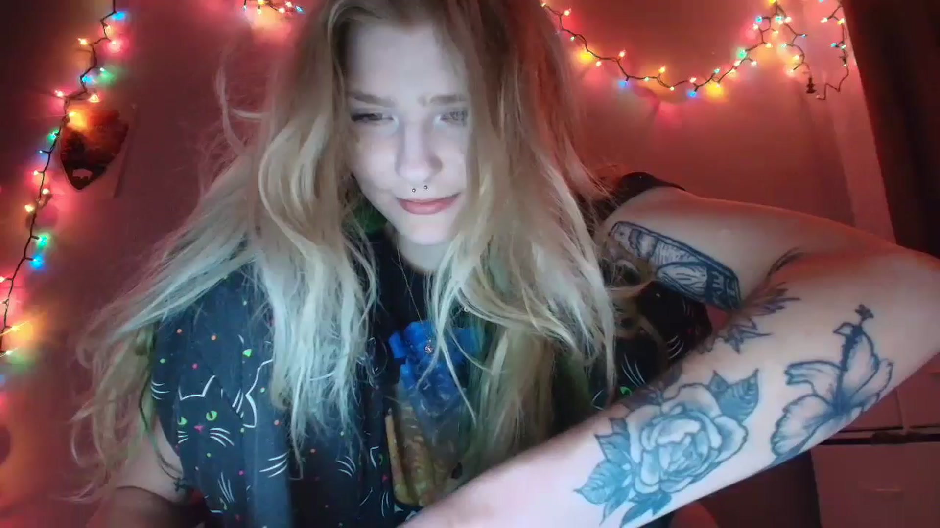 Gallery image thumbnail from DuckChan0's myfreecams stream on, 01/11/2026, 24:42 image 1 of 20