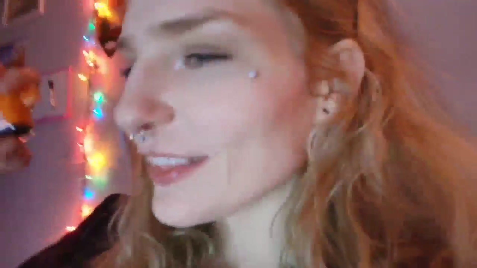 Gallery image thumbnail from DuckChan0's myfreecams stream on, 01/12/2026, 02:06 image 10 of 20