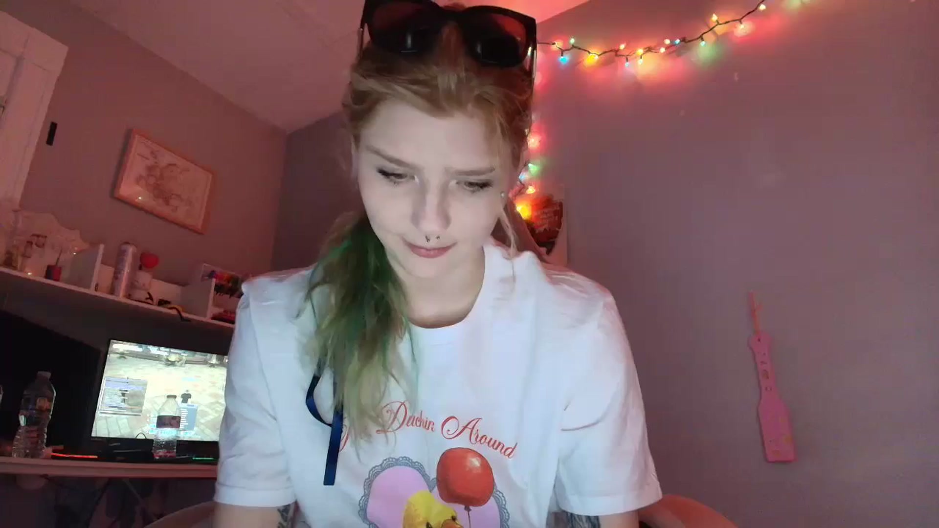 Gallery image thumbnail from DuckChan0's myfreecams stream on, 01/12/2026, 18:58 image 1 of 20