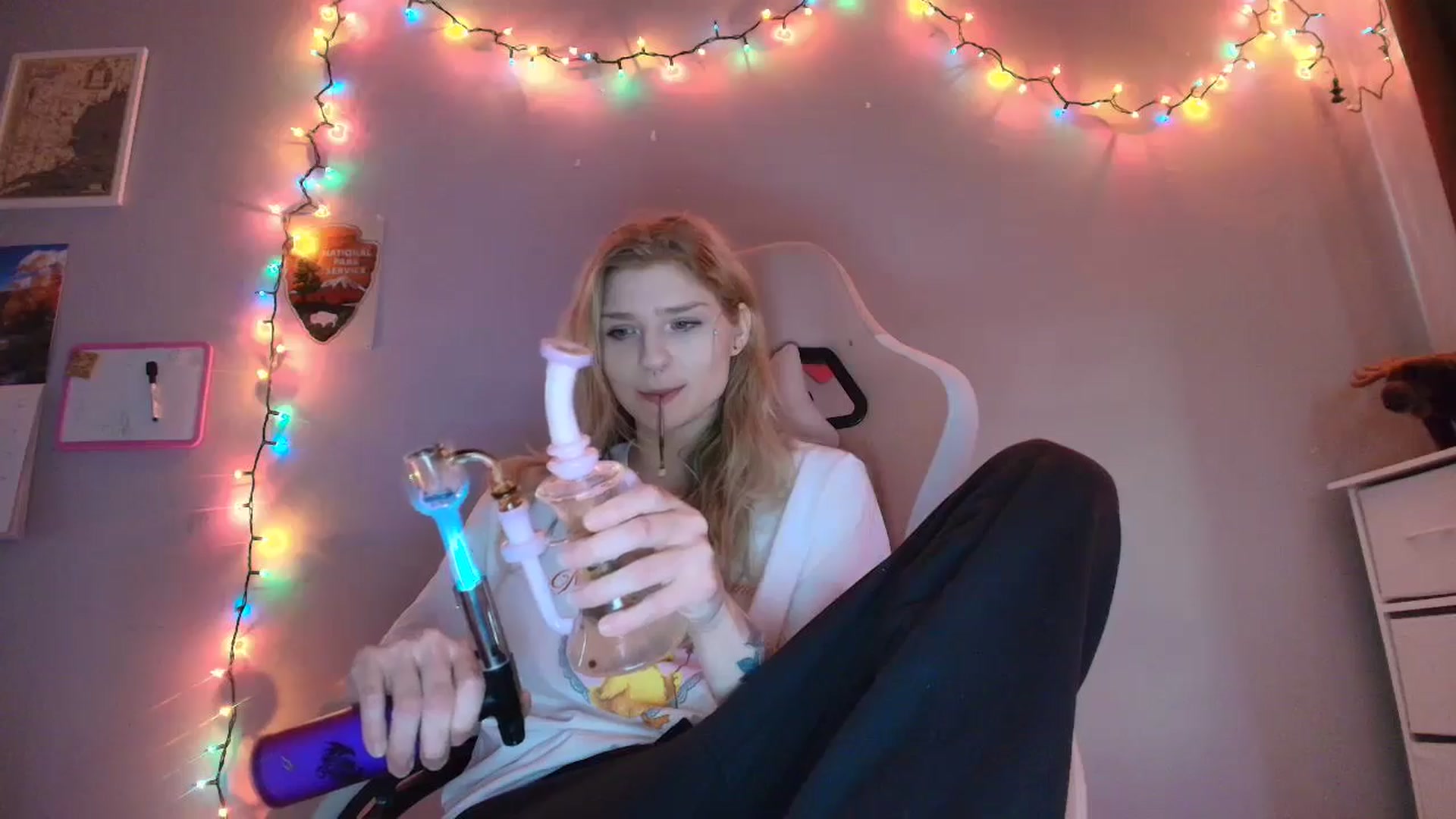 Gallery image thumbnail from DuckChan0's myfreecams stream on, 01/12/2026, 18:58 image 11 of 20