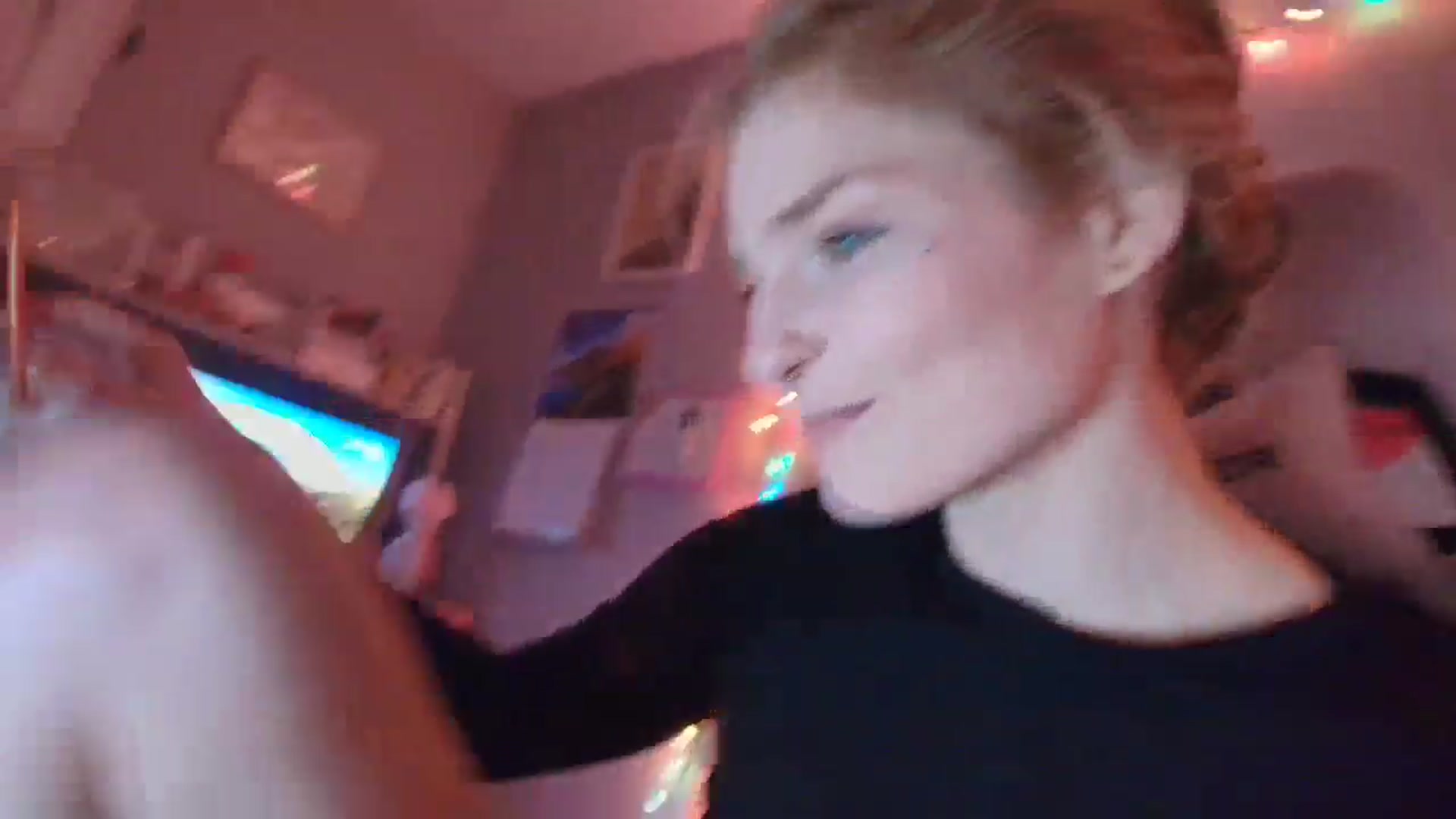 Gallery image thumbnail from DuckChan0's myfreecams stream on, 01/13/2026, 18:44 image 13 of 20