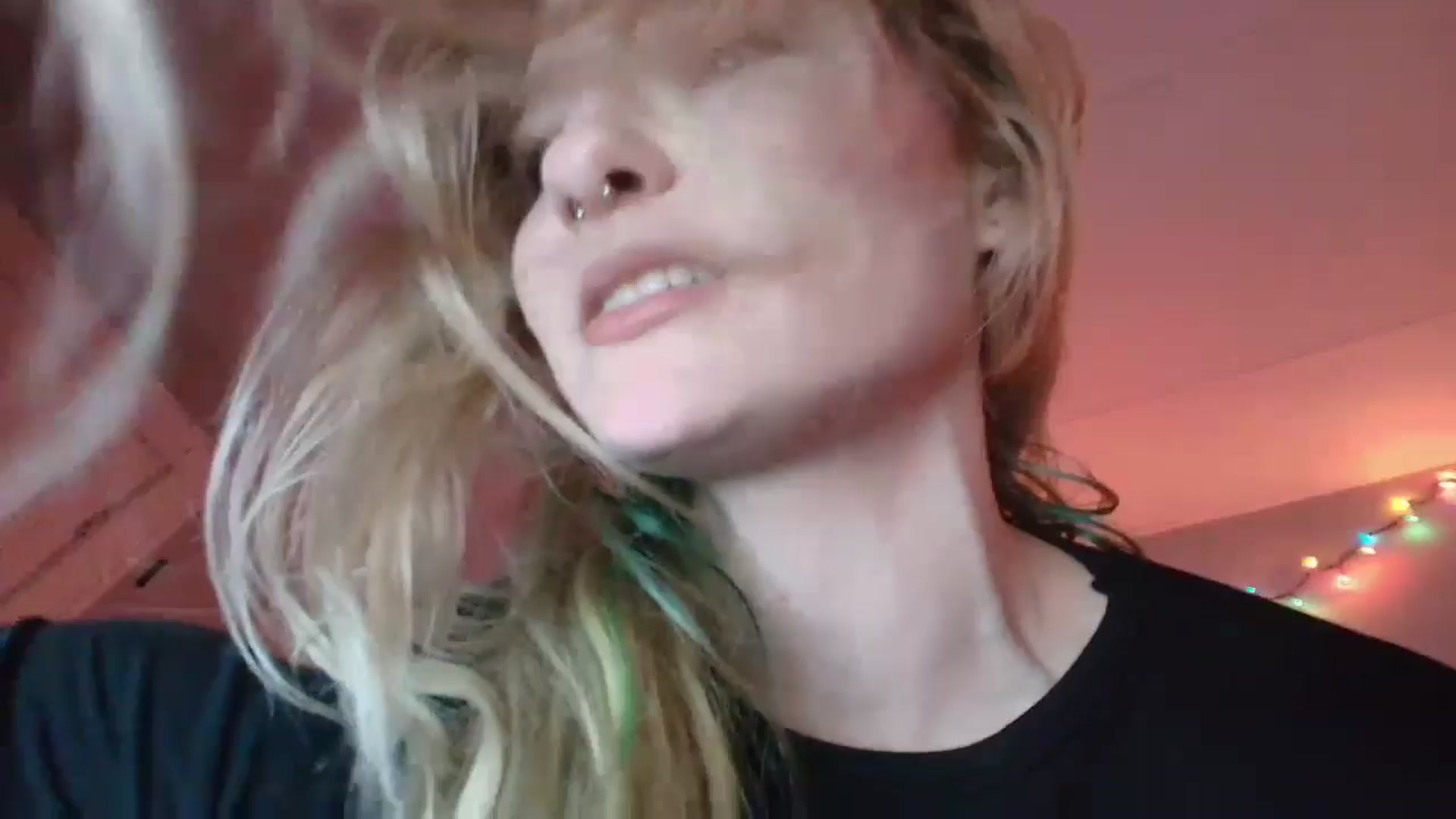 Gallery image thumbnail from DuckChan0's myfreecams stream on, 01/13/2026, 18:44 image 6 of 20