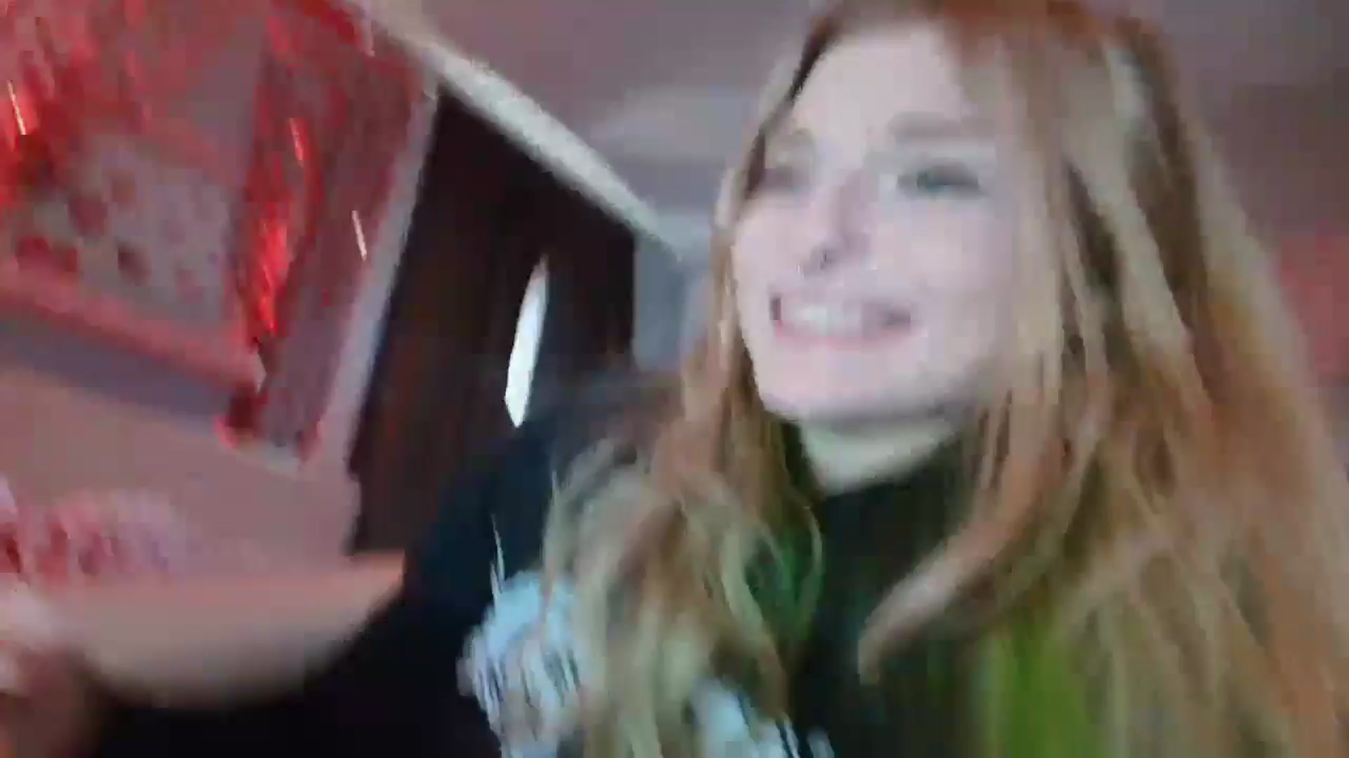 Gallery image thumbnail from DuckChan0's myfreecams stream on, 01/15/2026, 19:07 image 19 of 20