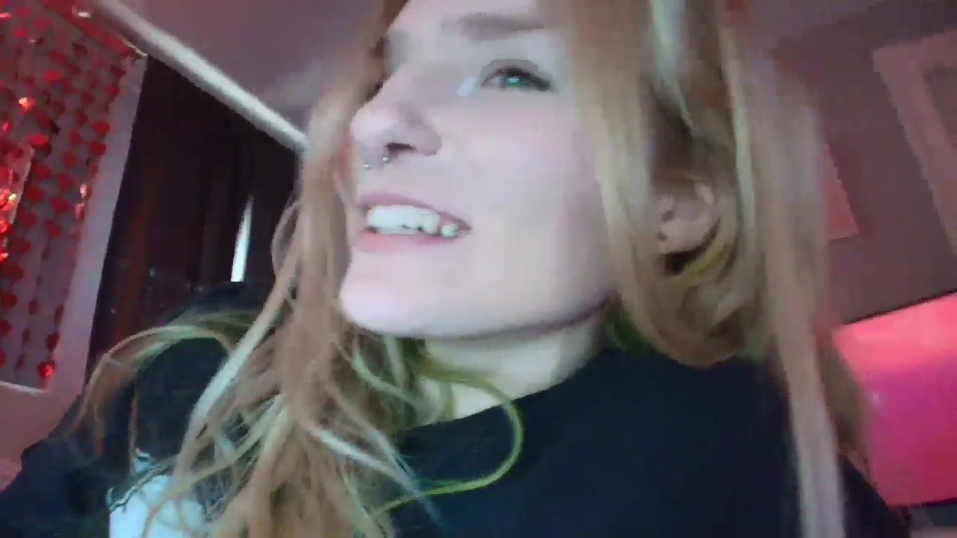 Gallery image thumbnail from DuckChan0's myfreecams stream on, 01/15/2026, 19:07 image 12 of 20
