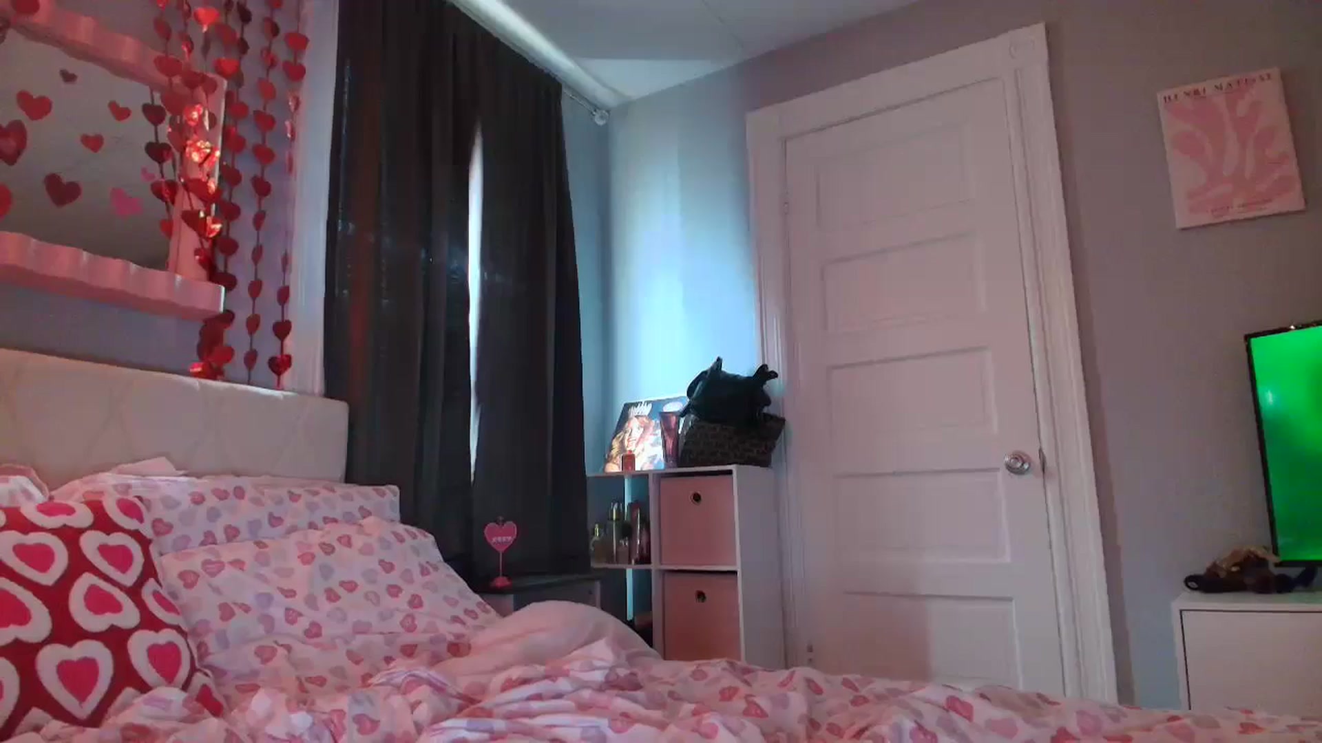 Gallery image thumbnail from DuckChan0's myfreecams stream on, 01/15/2026, 19:07 image 13 of 20