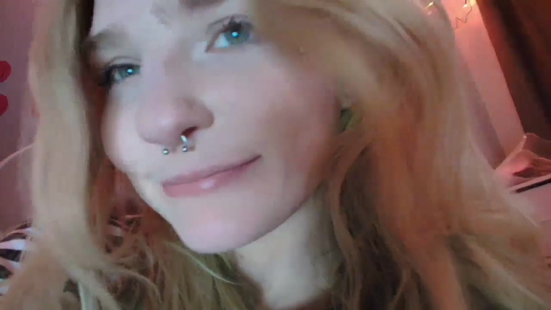 Gallery image thumbnail from DuckChan0's myfreecams stream on, 01/16/2026, 19:56 image 16 of 20