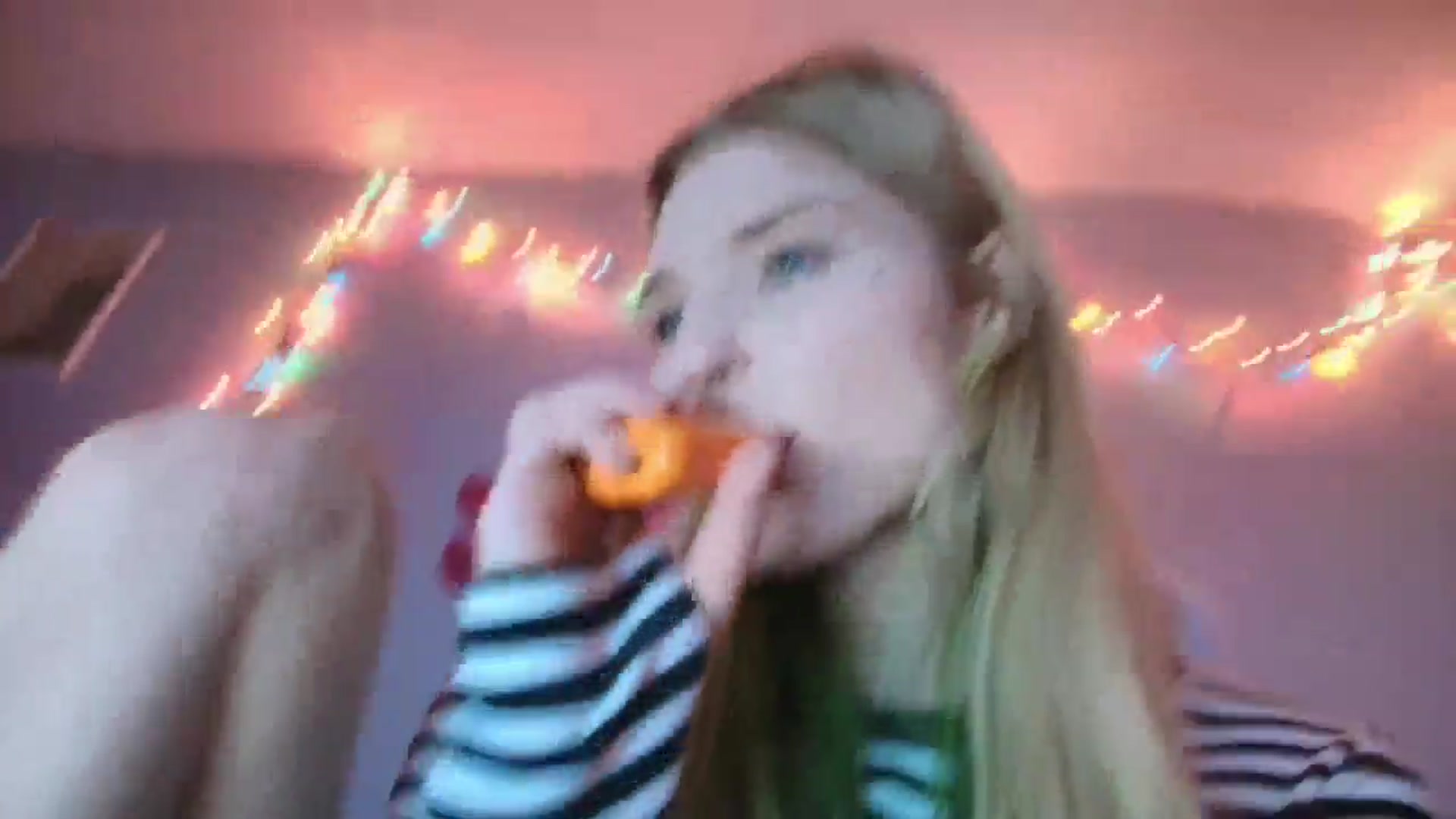 Gallery image thumbnail from DuckChan0's myfreecams stream on, 01/16/2026, 19:56 image 9 of 20