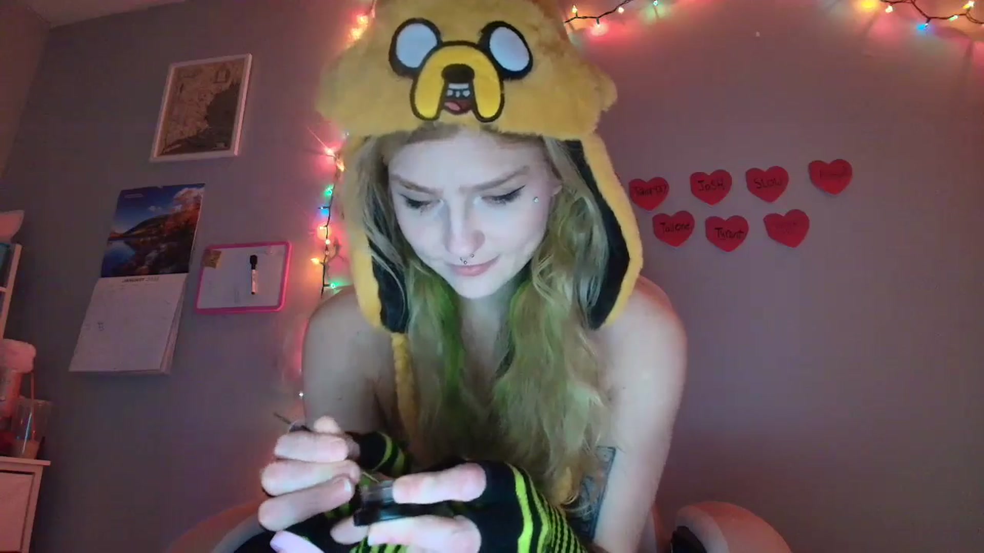 Gallery image thumbnail from DuckChan0's myfreecams stream on, 01/18/2026, 18:31 image 9 of 20