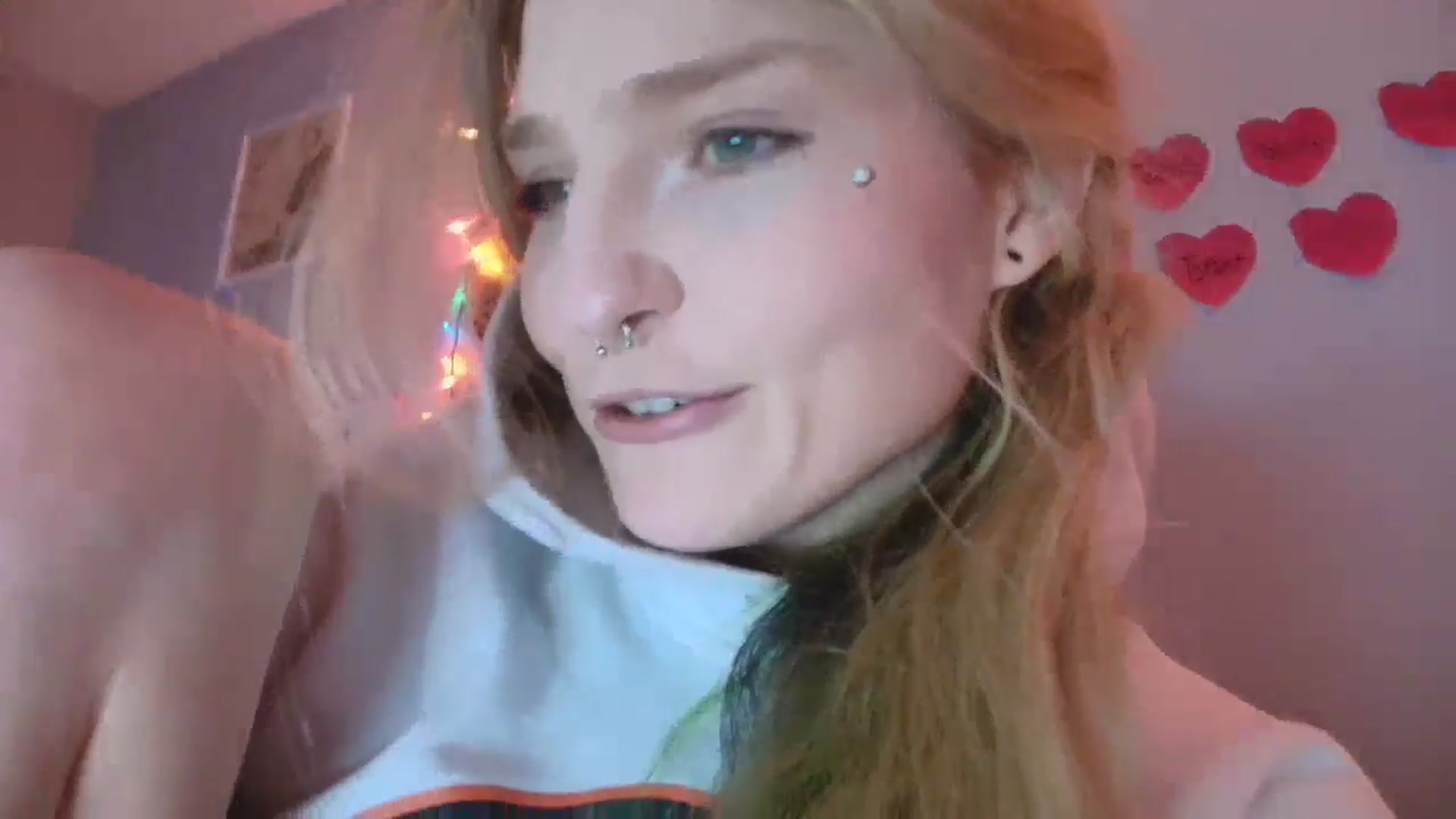 Gallery image thumbnail from DuckChan0's myfreecams stream on, 01/20/2026, 16:59 image 19 of 20